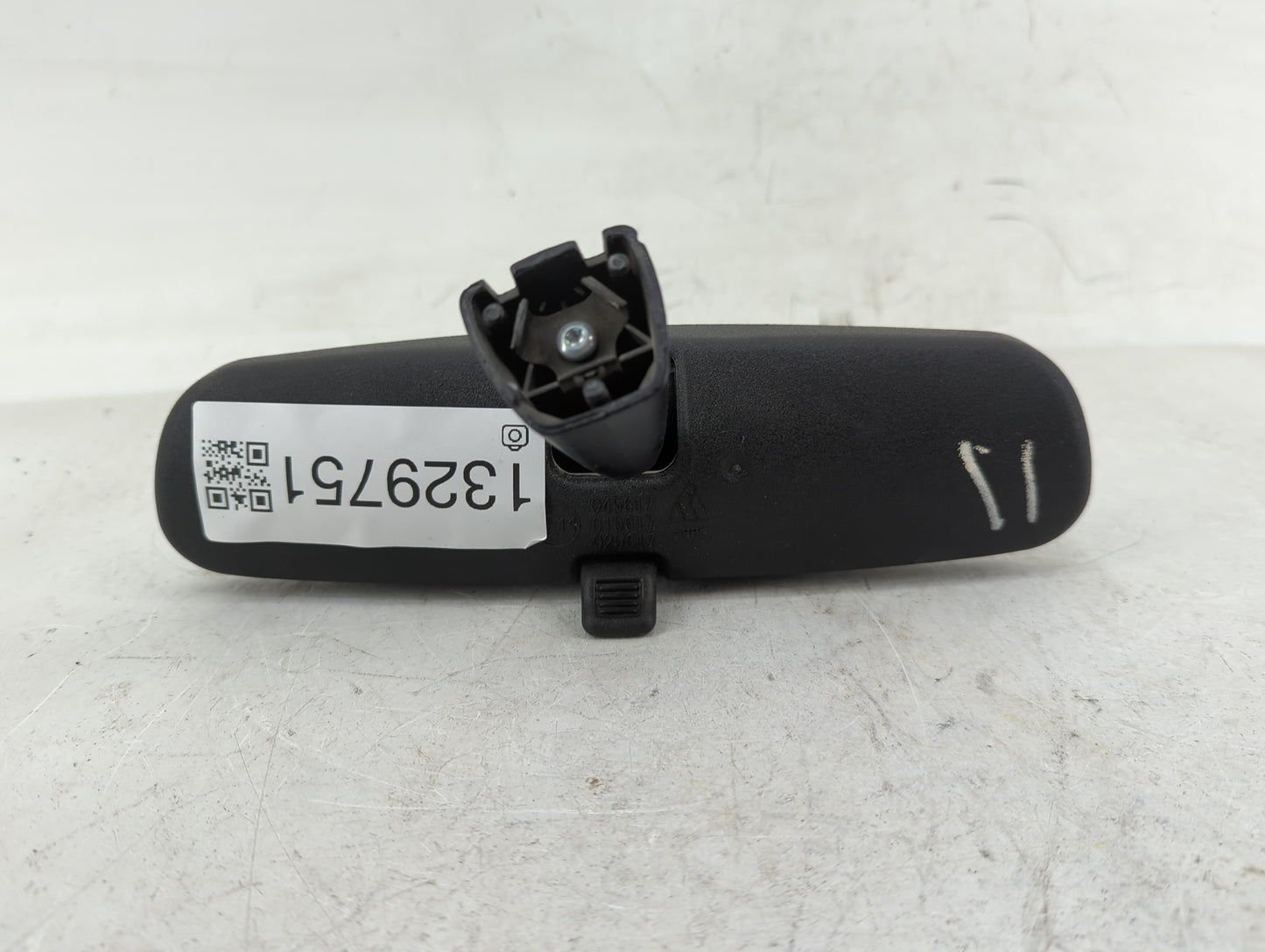 2018-2020 Dodge Journey Interior Rear View Mirror Replacement OEM Fits Fits 2018 2019 2020 OEM Used Auto Parts - Oemusedauto