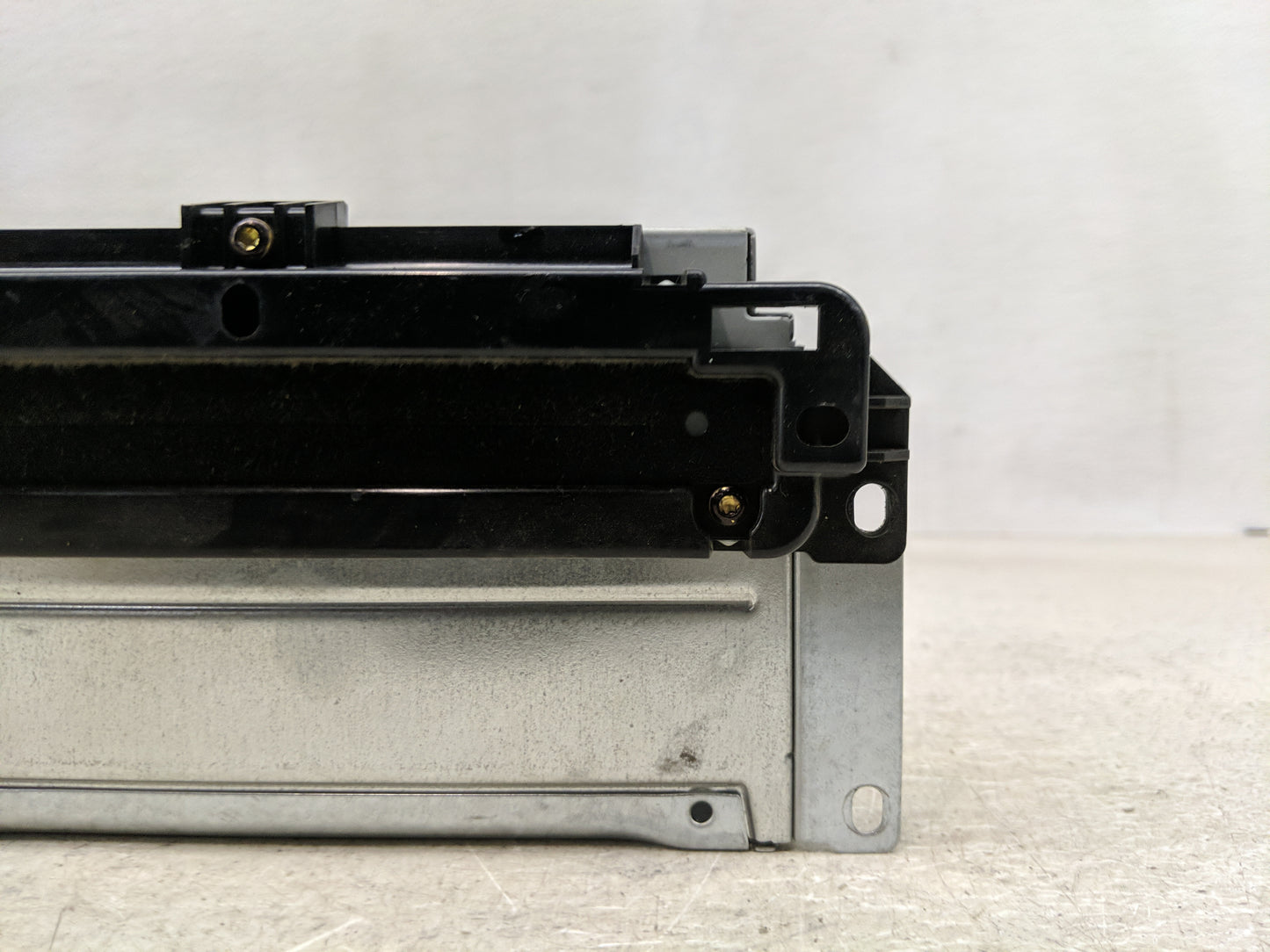2018-2020 Dodge Journey Radio AM FM Cd Player Receiver Replacement P/N:P68209666AF Fits Fits 2018 2019 2020 OEM Used Auto Pa