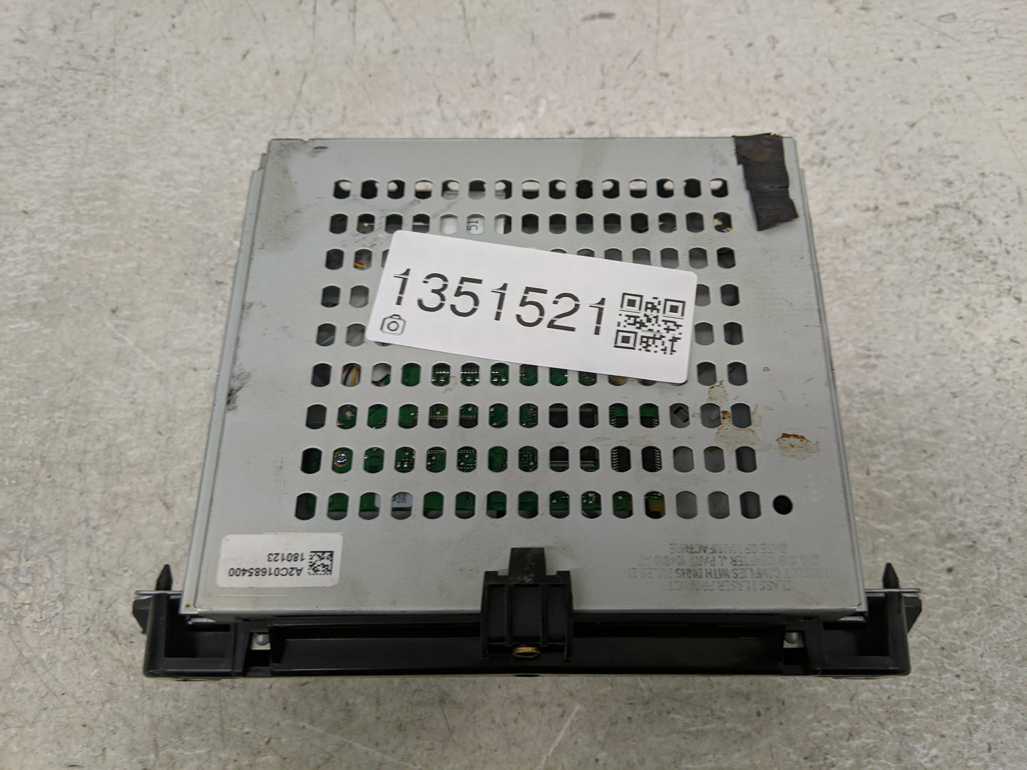 2018-2020 Dodge Journey Radio AM FM Cd Player Receiver Replacement P/N:P68209666AF Fits Fits 2018 2019 2020 OEM Used Auto Pa