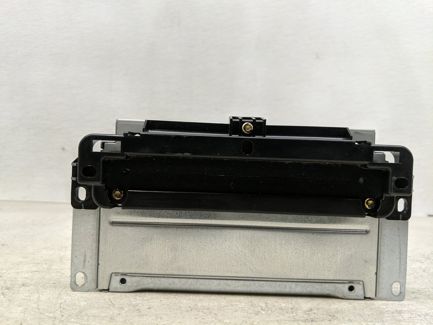 2018-2020 Dodge Journey Radio AM FM Cd Player Receiver Replacement P/N:6820966SAF Fits Fits 2018 2019 2020 OEM Used Auto Par