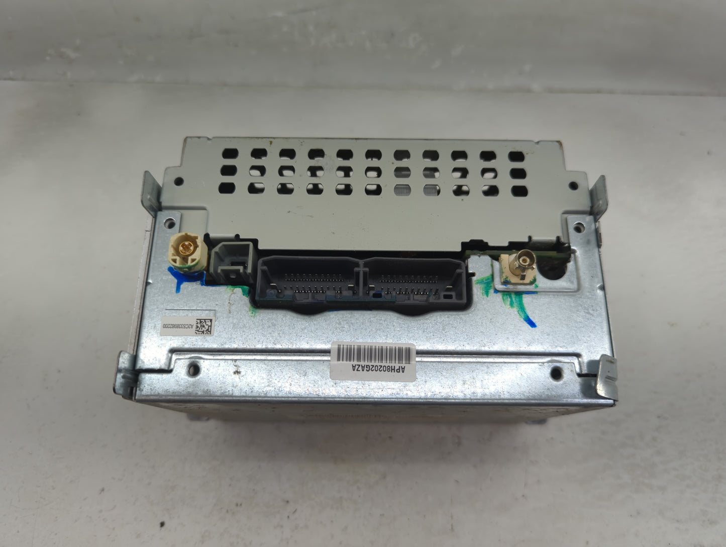 2018-2020 Dodge Journey Radio AM FM Cd Player Receiver Replacement P/N:P68209666AF Fits Fits 2018 2019 2020 OEM Used Auto Pa