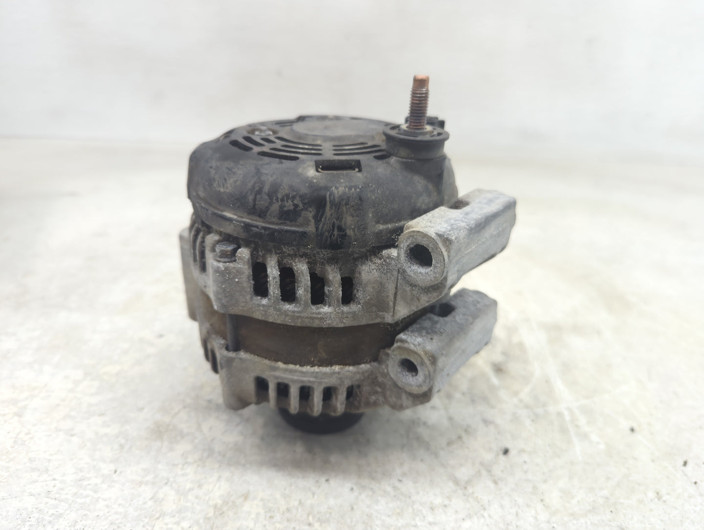 2011-2019 Dodge Journey Alternator Replacement Generator Charging Assembly Engine OEM P/N:04801624AE Fits OEM Used Auto Part