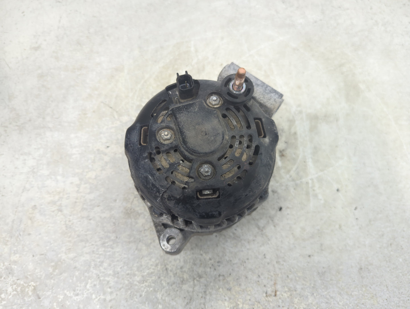2011-2019 Dodge Journey Alternator Replacement Generator Charging Assembly Engine OEM P/N:04801624AE Fits OEM Used Auto Part