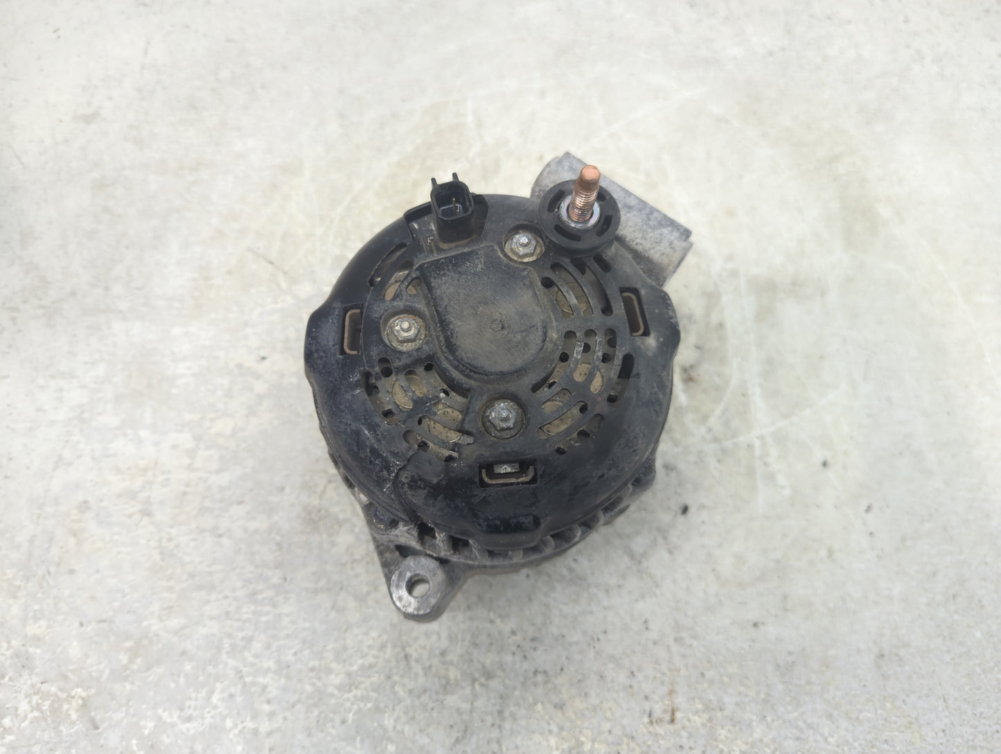 2011-2019 Dodge Journey Alternator Replacement Generator Charging Assembly Engine OEM P/N:04801624AE Fits OEM Used Auto Part