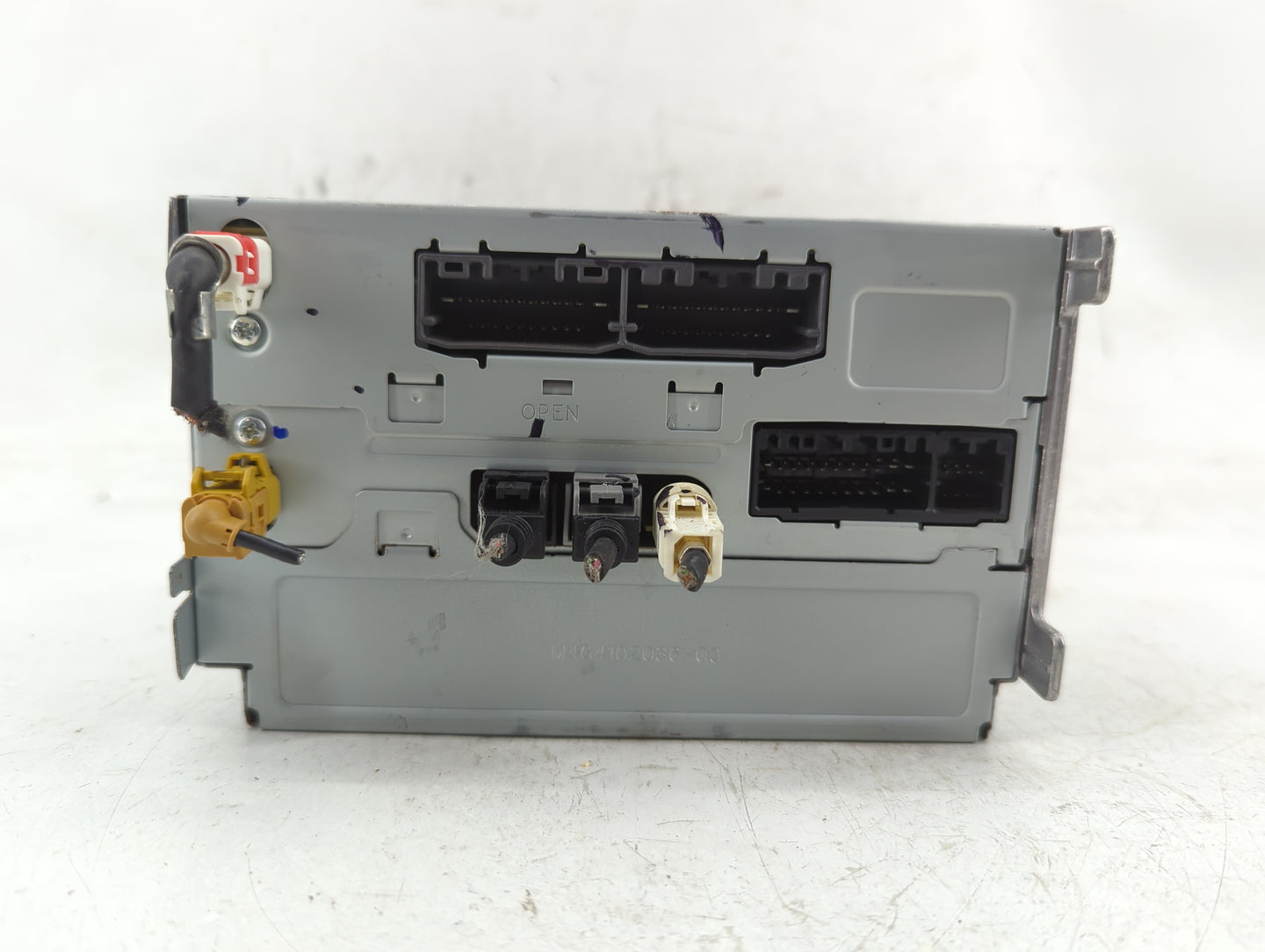 2018-2020 Dodge Journey Radio AM FM Cd Player Receiver Replacement P/N:P68342287AC Fits Fits 2018 2019 2020 OEM Used Auto Pa