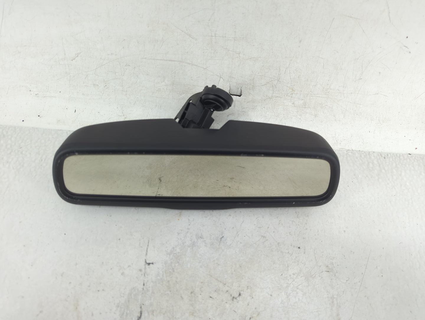 2018 Dodge Journey Interior Rear View Mirror Replacement OEM P/N:A048070 Fits OEM Used Auto Parts - Oemusedautoparts1.com