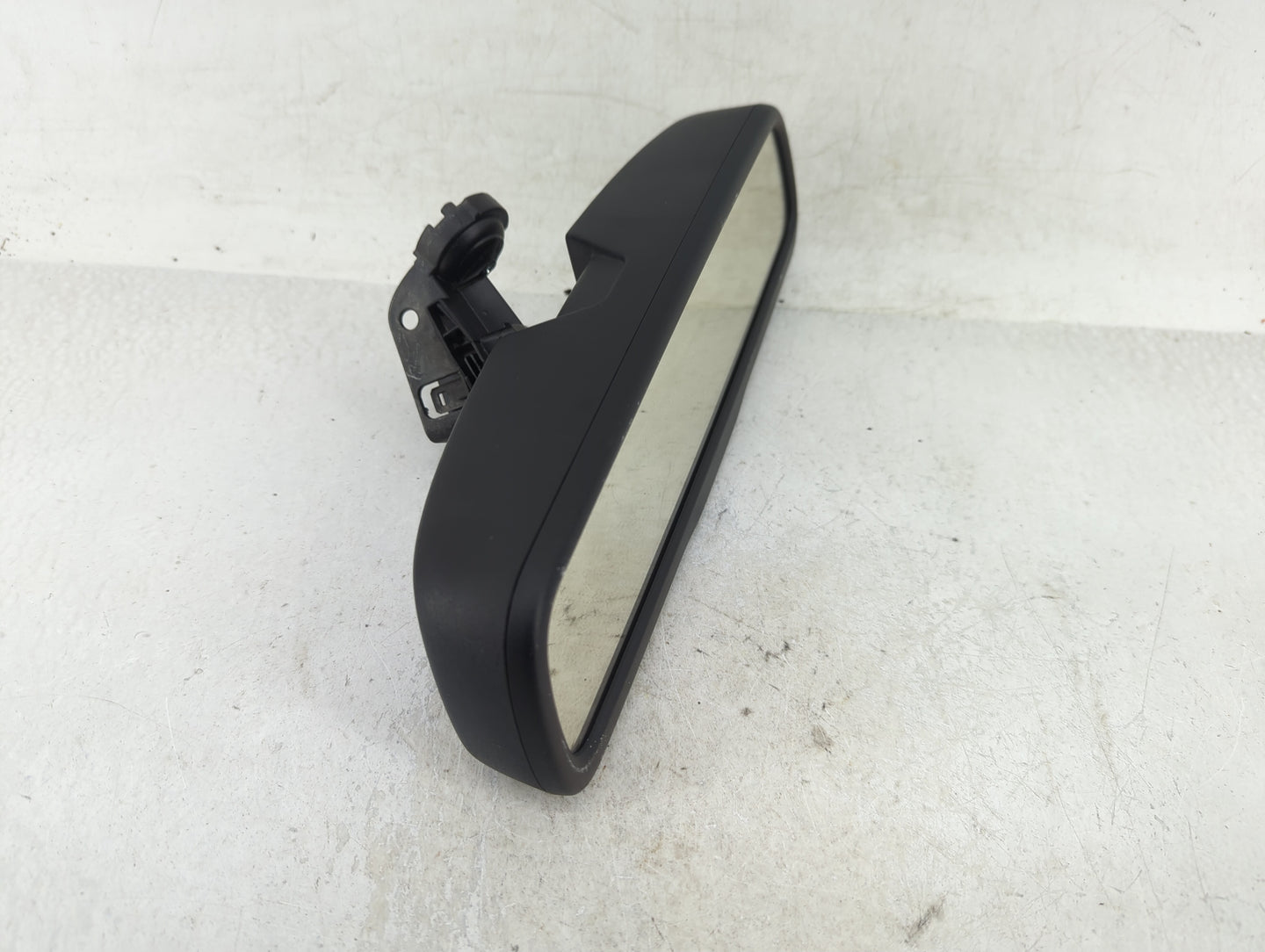 2018 Dodge Journey Interior Rear View Mirror Replacement OEM P/N:A048070 Fits OEM Used Auto Parts - Oemusedautoparts1.com