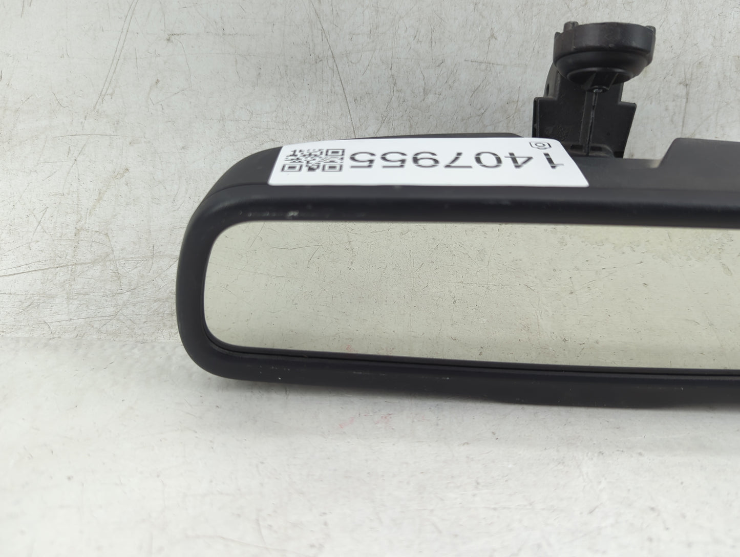 2018-2020 Dodge Journey Interior Rear View Mirror Replacement OEM P/N:A048070 Fits Fits 2018 2019 2020 OEM Used Auto Parts -
