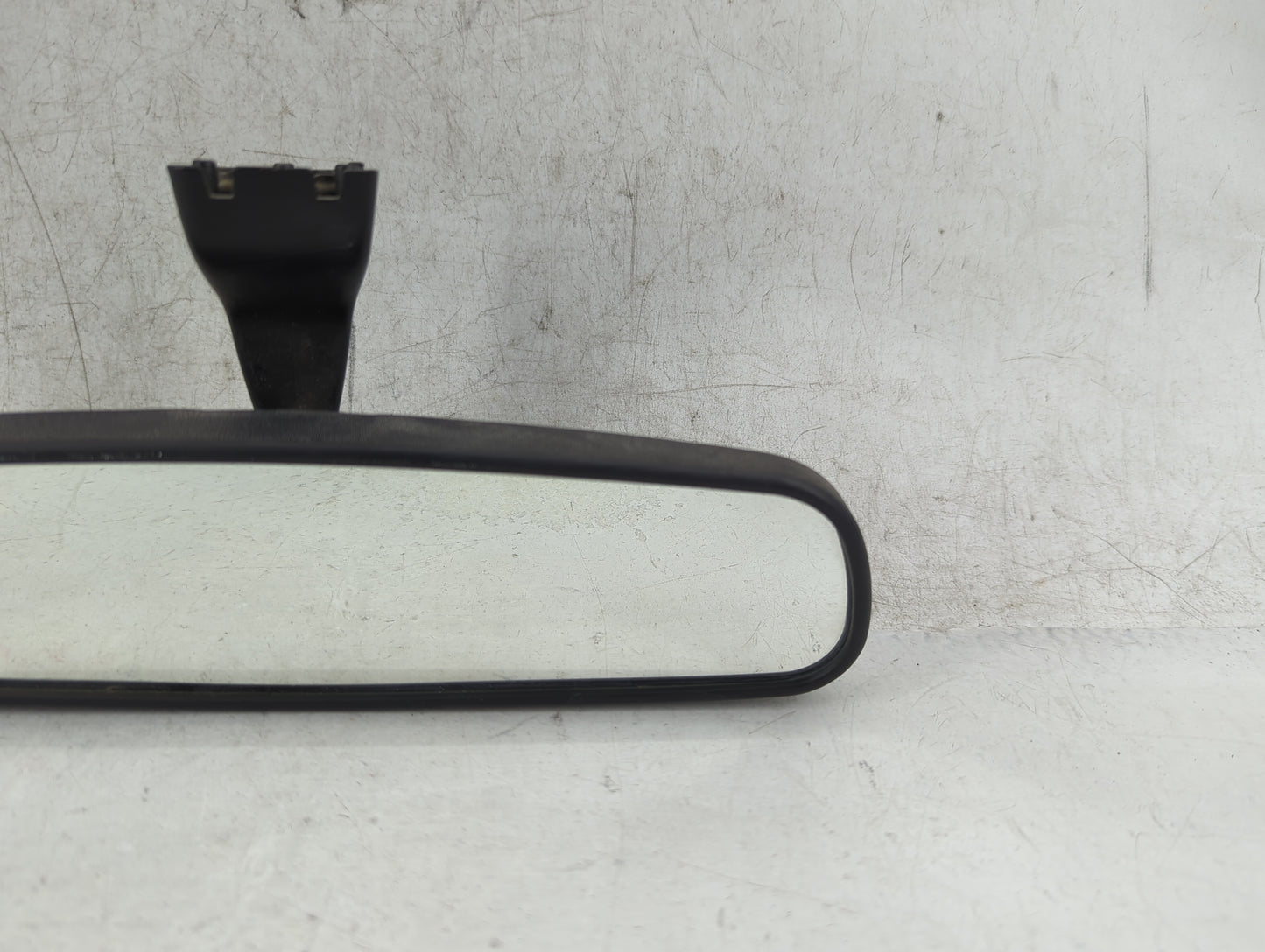 2018 Dodge Journey Interior Rear View Mirror Replacement OEM P/N:A048070 Fits OEM Used Auto Parts - Oemusedautoparts1.com