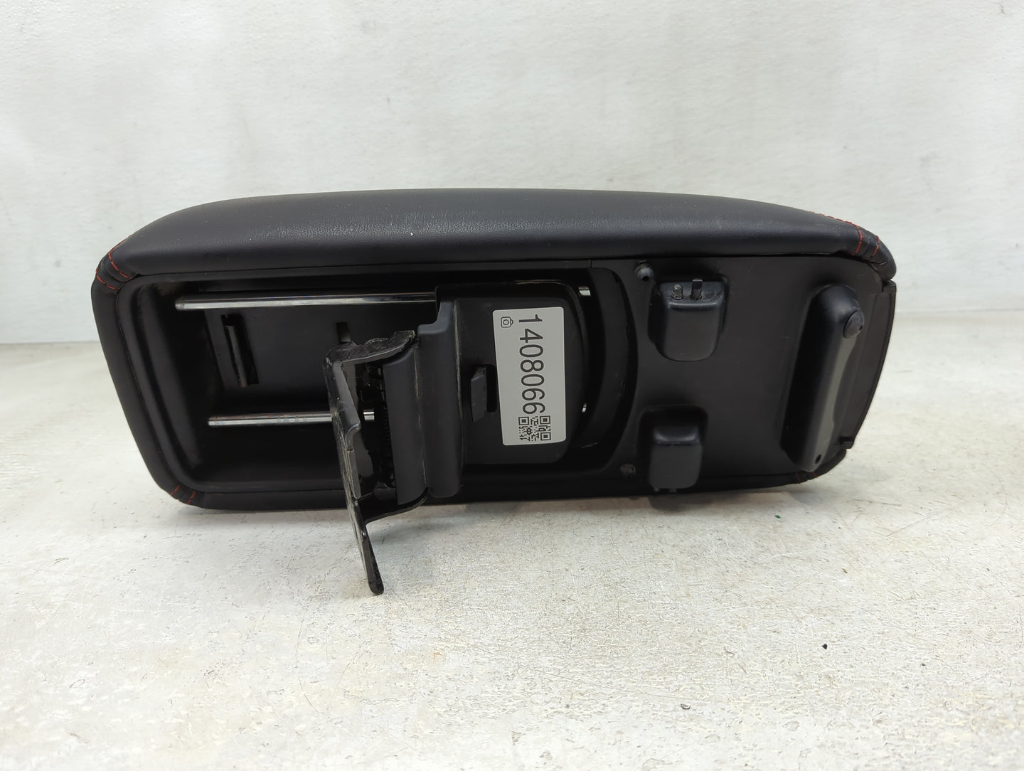 2018 Dodge Journey Center Console Armrest Cover Lid Fits OEM Used Auto Parts - Oemusedautoparts1.com