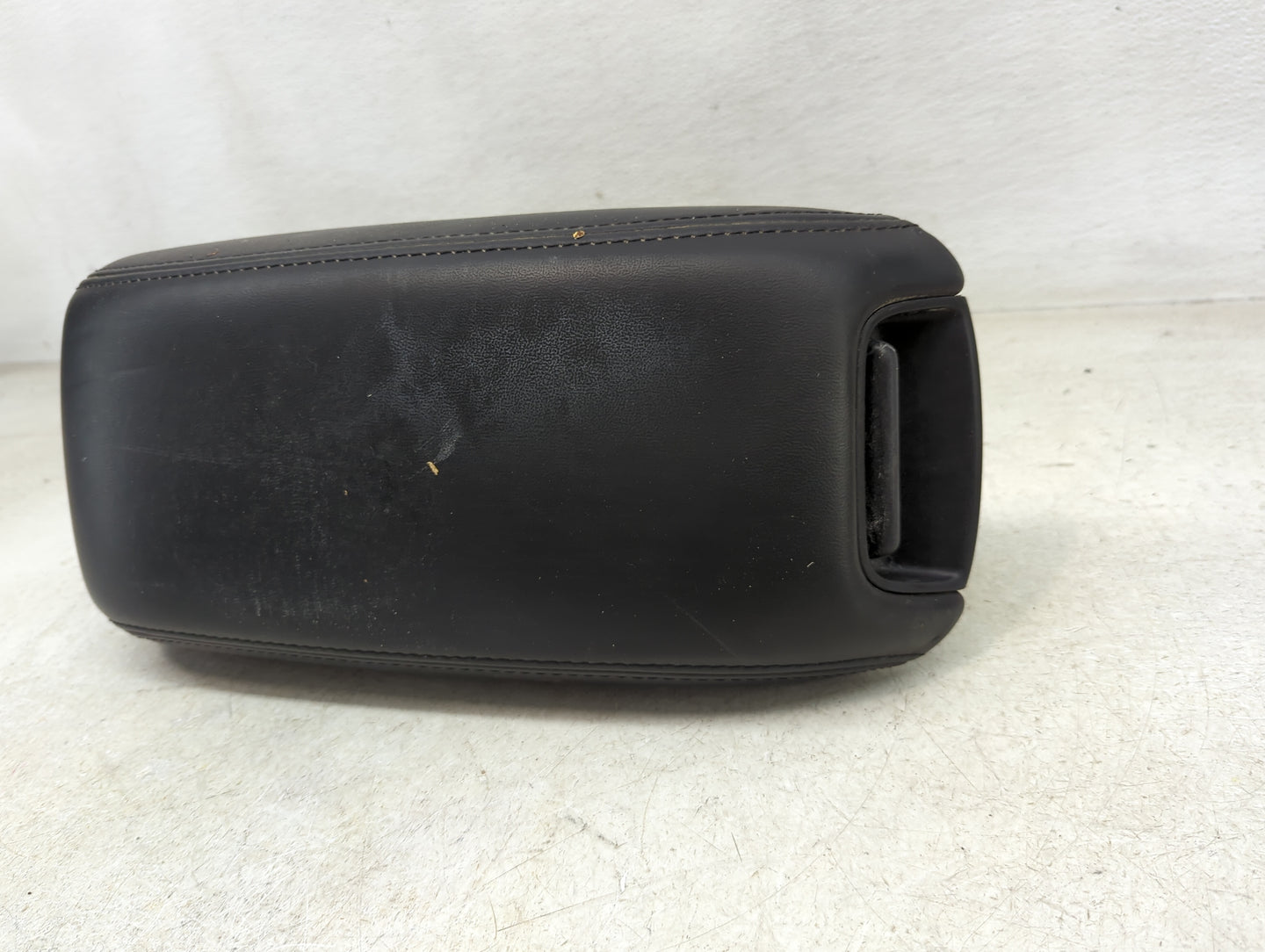 2018 Dodge Journey Center Console Armrest Cover Lid Fits OEM Used Auto Parts - Oemusedautoparts1.com