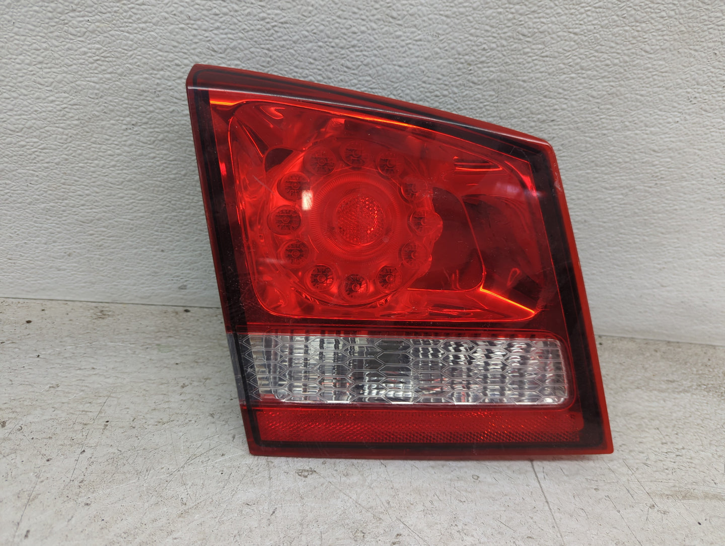 2018 Dodge Journey Tail Light Assembly Driver Left OEM P/N:68078517AE Fits OEM Used Auto Parts - Oemusedautoparts1.com