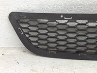 2018 Dodge Journey Front Grille Bumper Not Included - Oemusedautoparts1.com