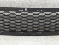 2018 Dodge Journey Front Grille Bumper Not Included - Oemusedautoparts1.com