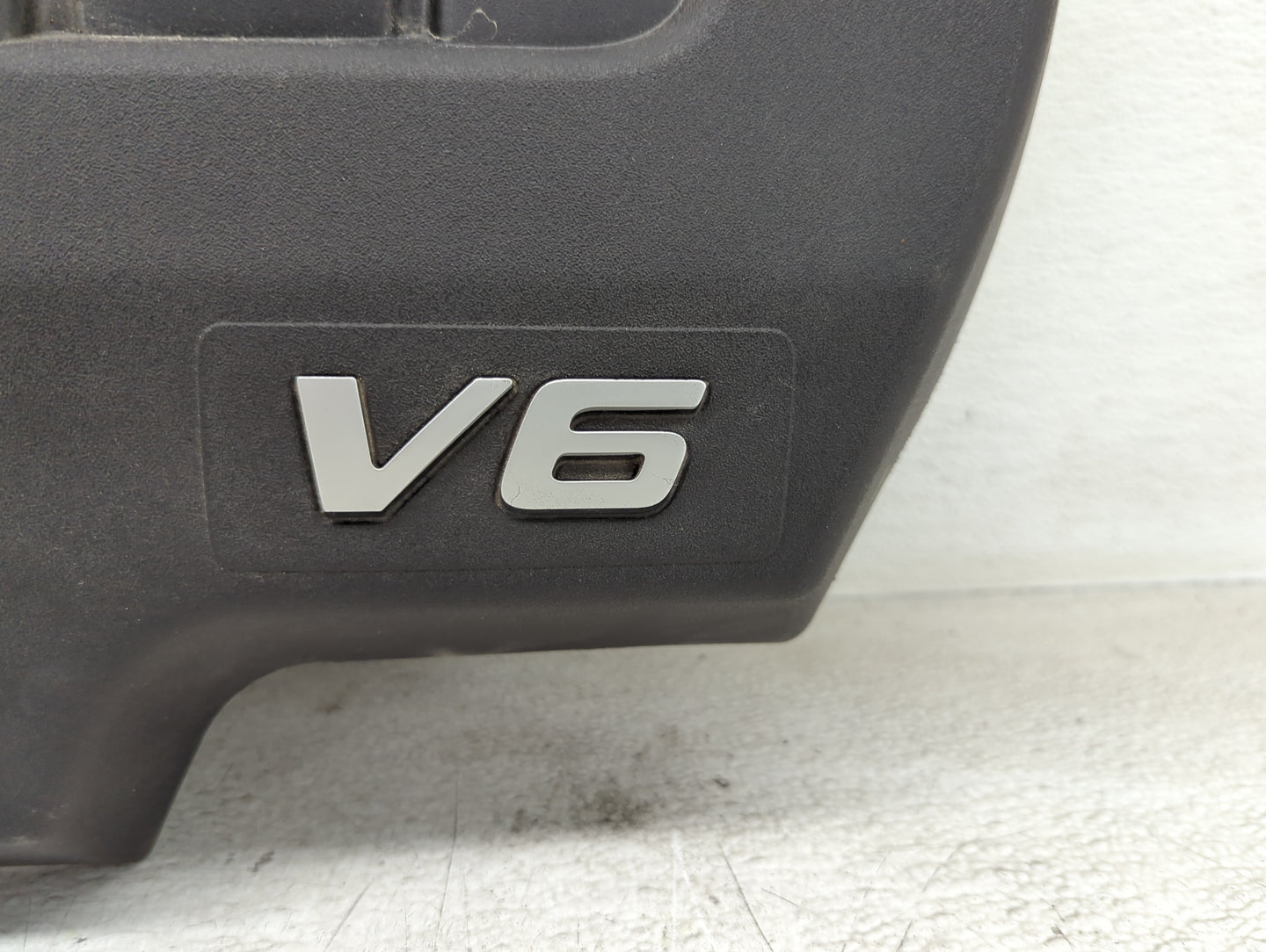 2018 Dodge Journey Engine Cover - Oemusedautoparts1.com