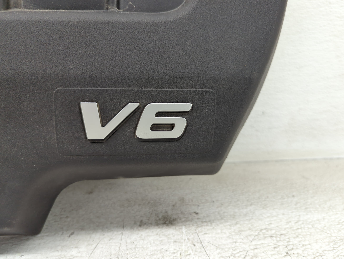 2018 Dodge Journey Engine Cover - Oemusedautoparts1.com
