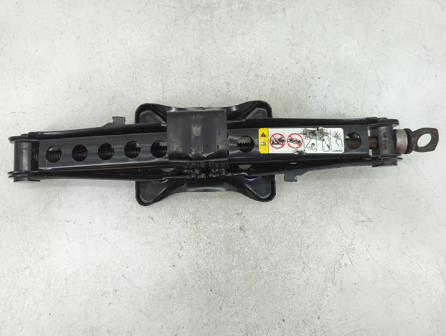 2018 Dodge Journey Spare Scissor Car Jack - Oemusedautoparts1.com