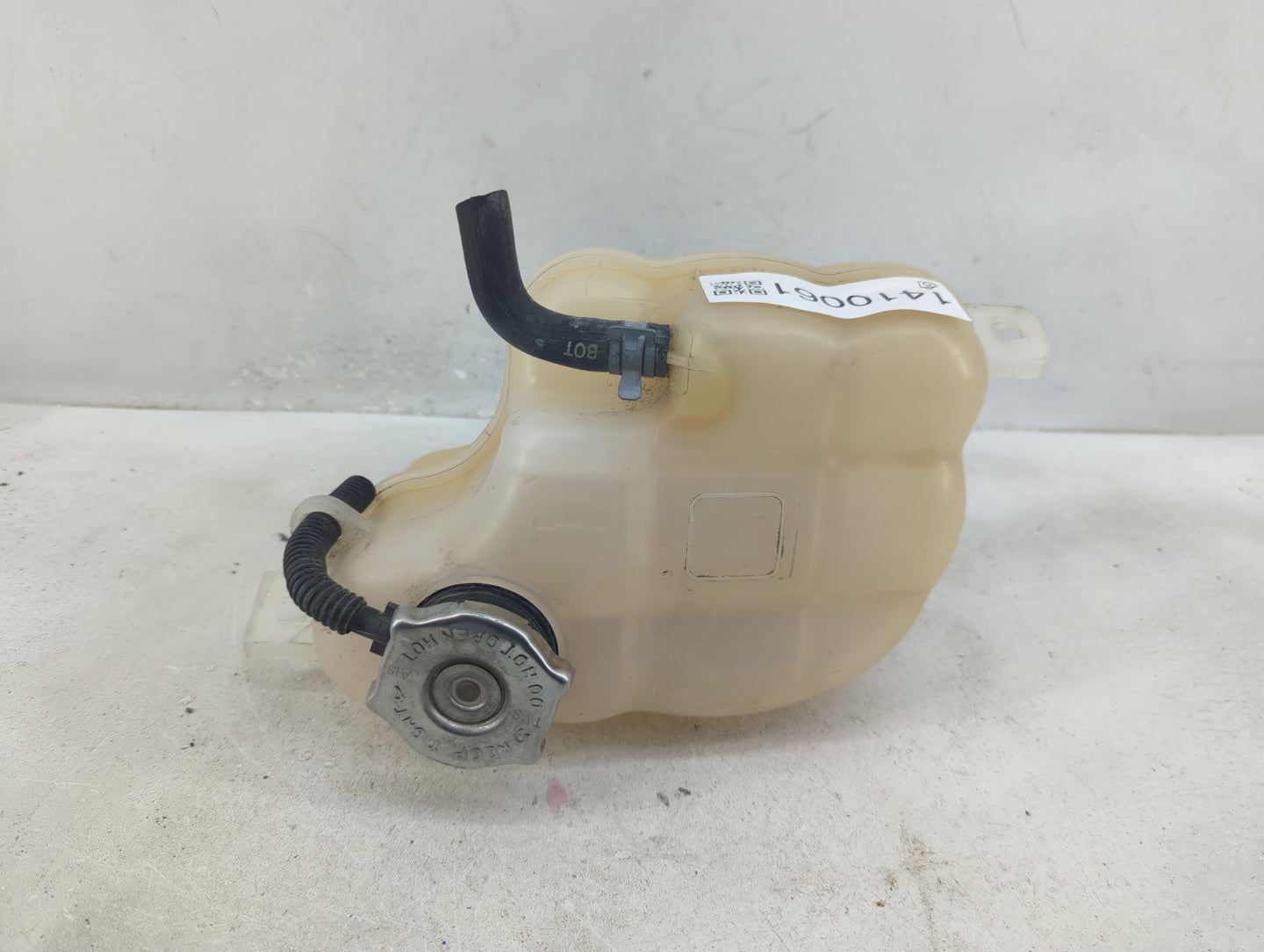 2009-2019 Dodge Journey Radiator Coolant Overflow Expansion Tank Bottle 1410061 - Oemusedautoparts1.com