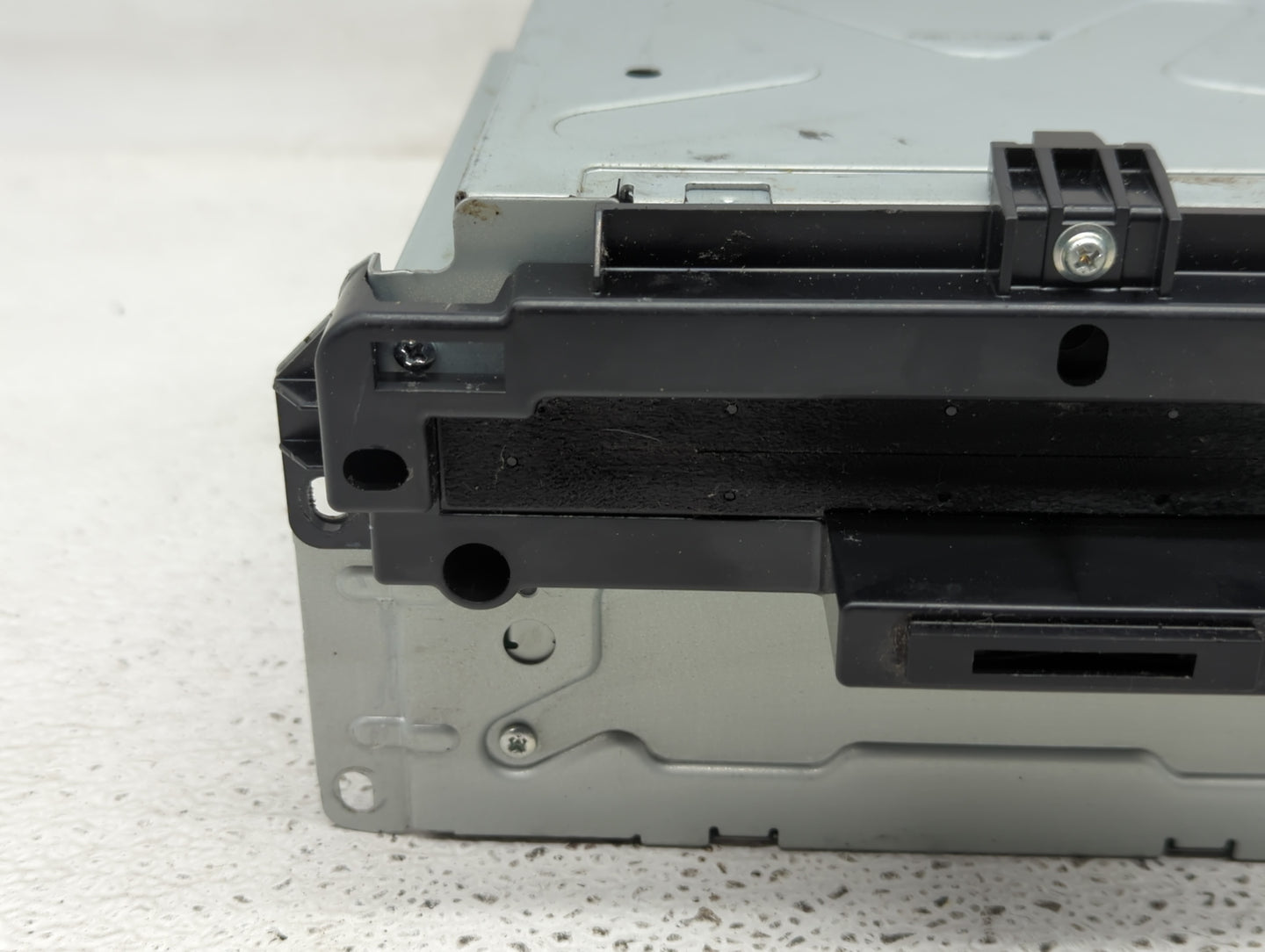 2018-2020 Dodge Journey Radio AM FM Cd Player Receiver Replacement P/N:P68342287AB Fits Fits 2018 2019 2020 OEM Used Auto Pa