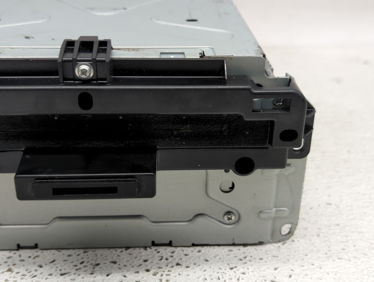 2018-2020 Dodge Journey Radio AM FM Cd Player Receiver Replacement P/N:P68342287AB Fits Fits 2018 2019 2020 OEM Used Auto Pa