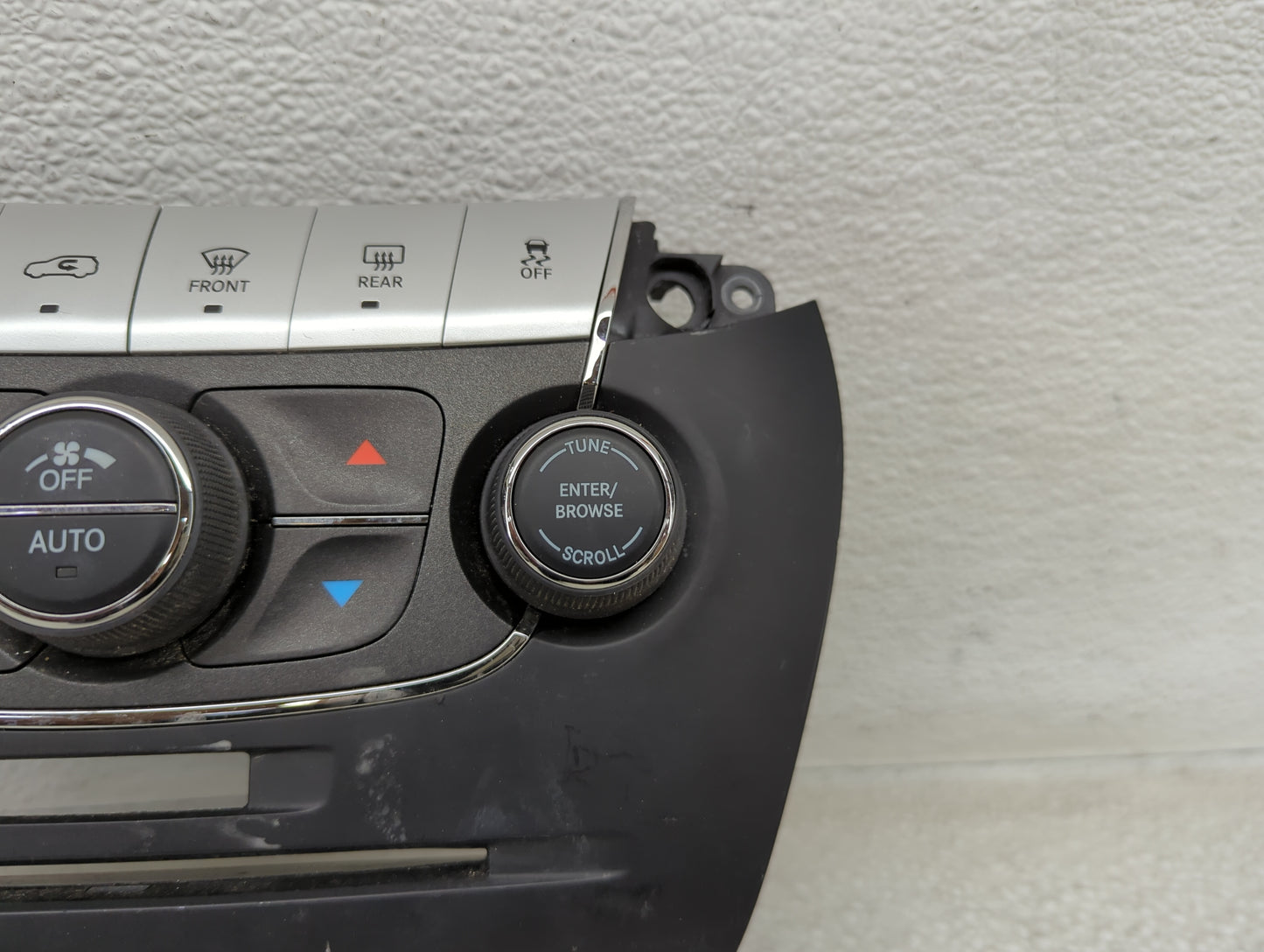2018-2020 Dodge Journey Climate Control Module Temperature AC/Heater Replacement P/N:6MP771X9AA Fits Fits 2018 2019 2020 OEM
