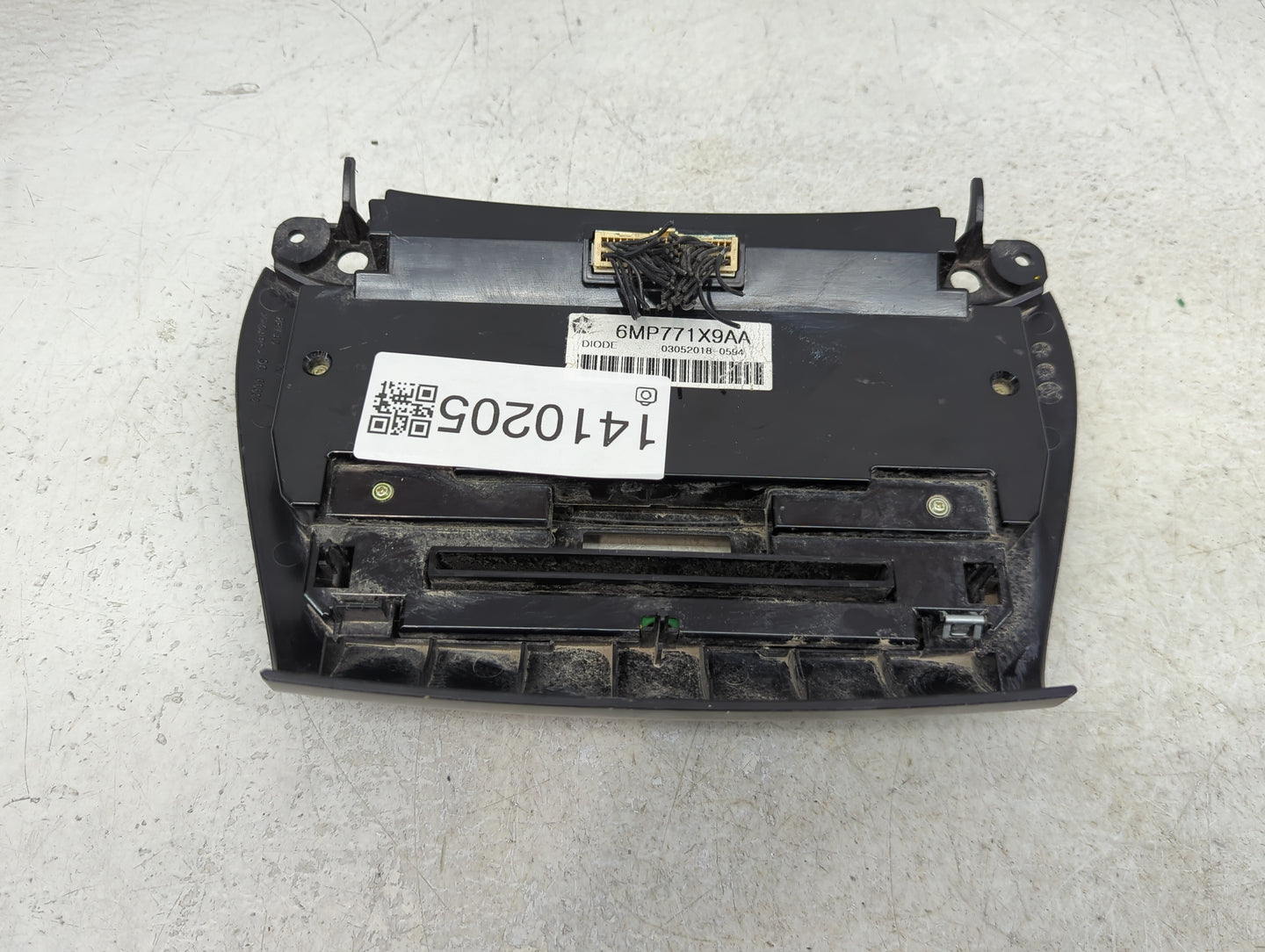 2018-2020 Dodge Journey Climate Control Module Temperature AC/Heater Replacement P/N:6MP771X9AA Fits Fits 2018 2019 2020 OEM
