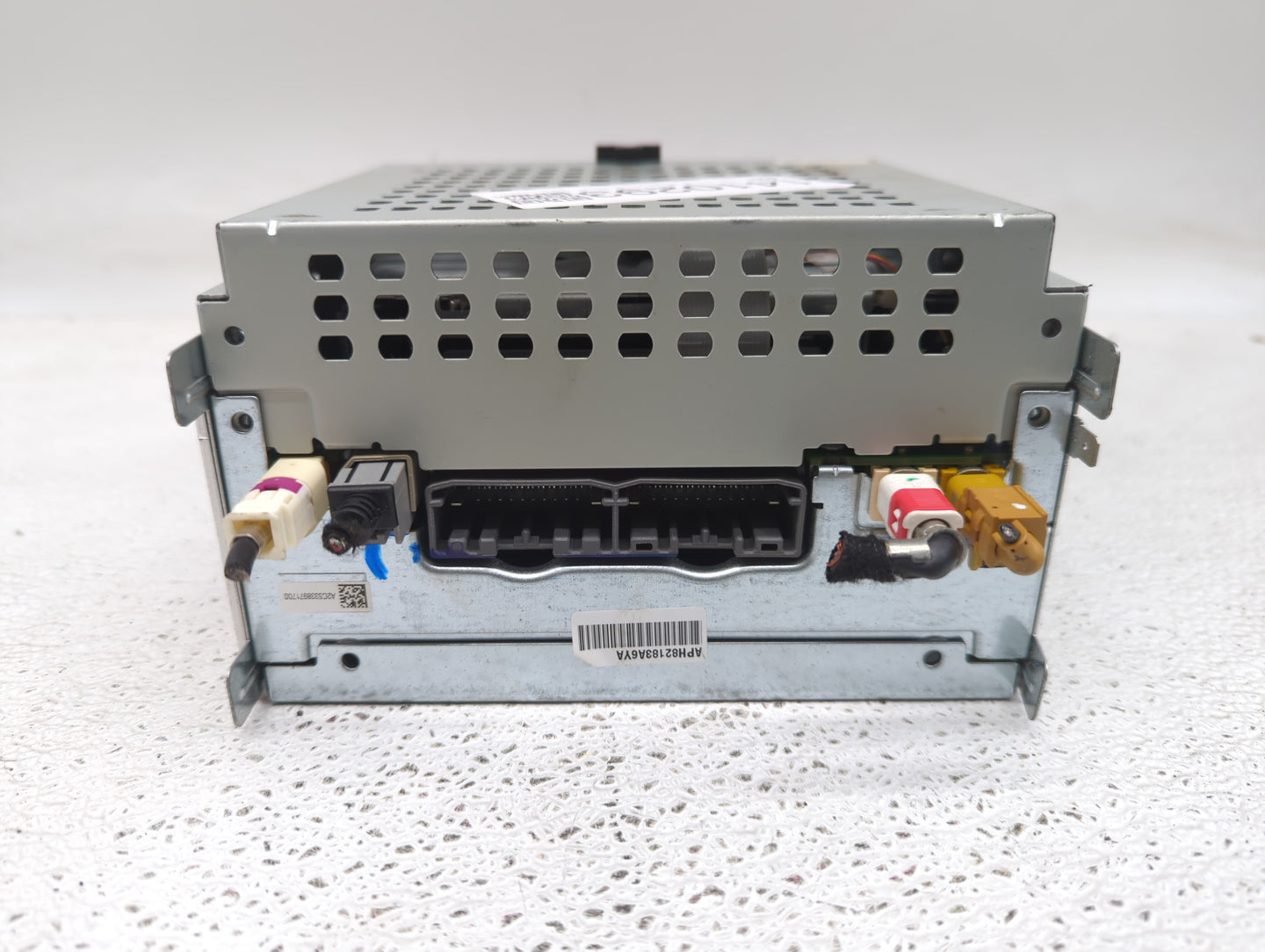2018-2020 Dodge Journey Radio AM FM Cd Player Receiver Replacement P/N:P68209665AF Fits Fits 2018 2019 2020 OEM Used Auto Pa