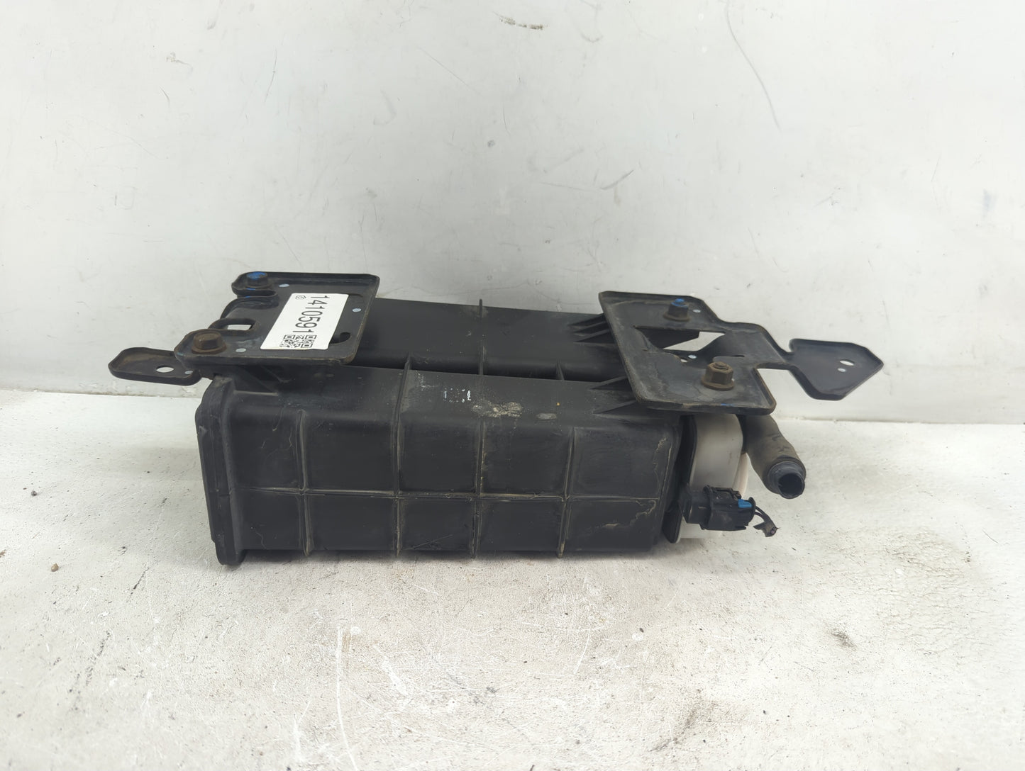 2018 Dodge Journey Fuel Vapor Charcoal Canister 1410591 - Oemusedautoparts1.com