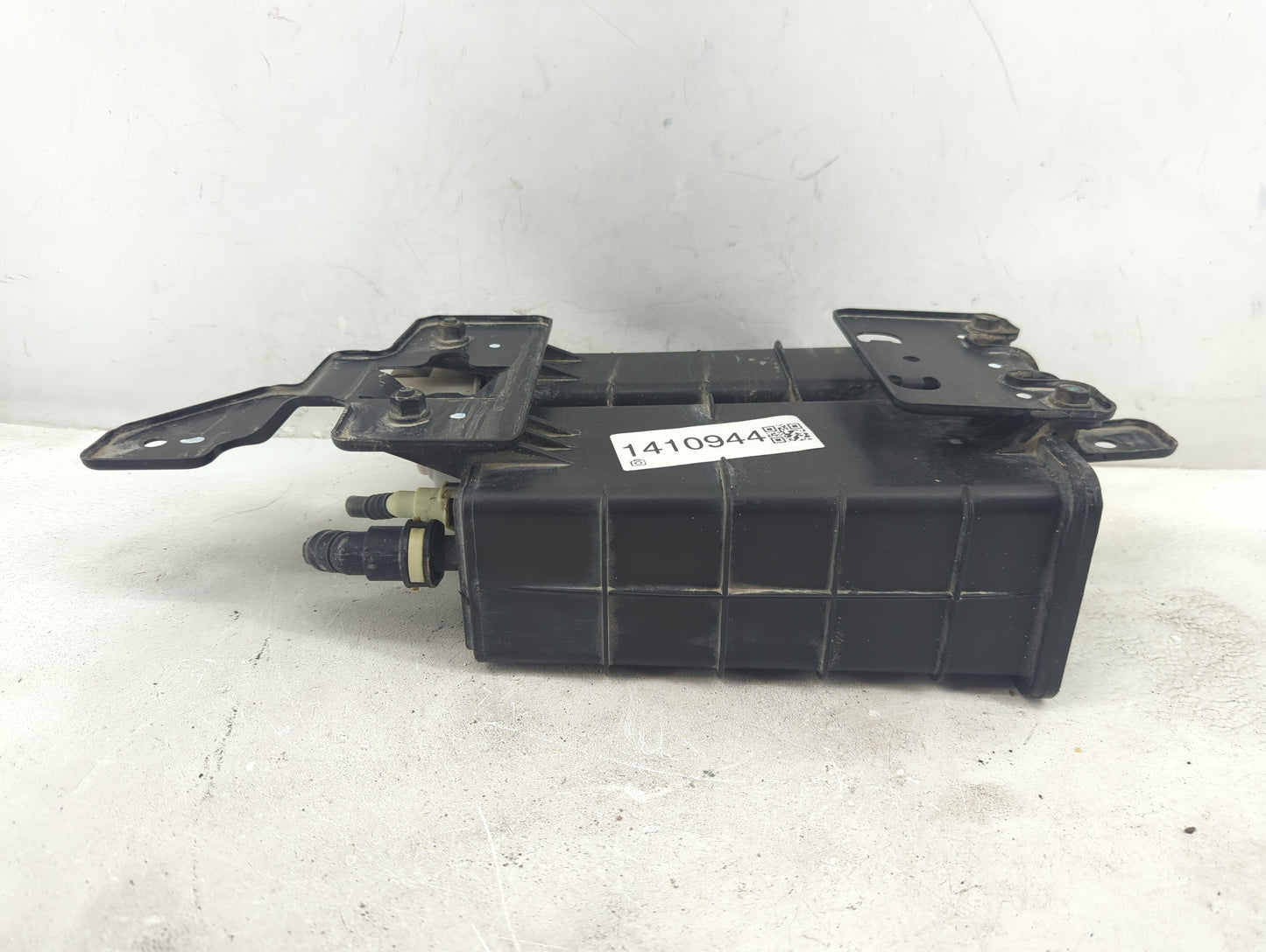 2018 Dodge Journey Fuel Vapor Charcoal Canister 1410944 - Oemusedautoparts1.com