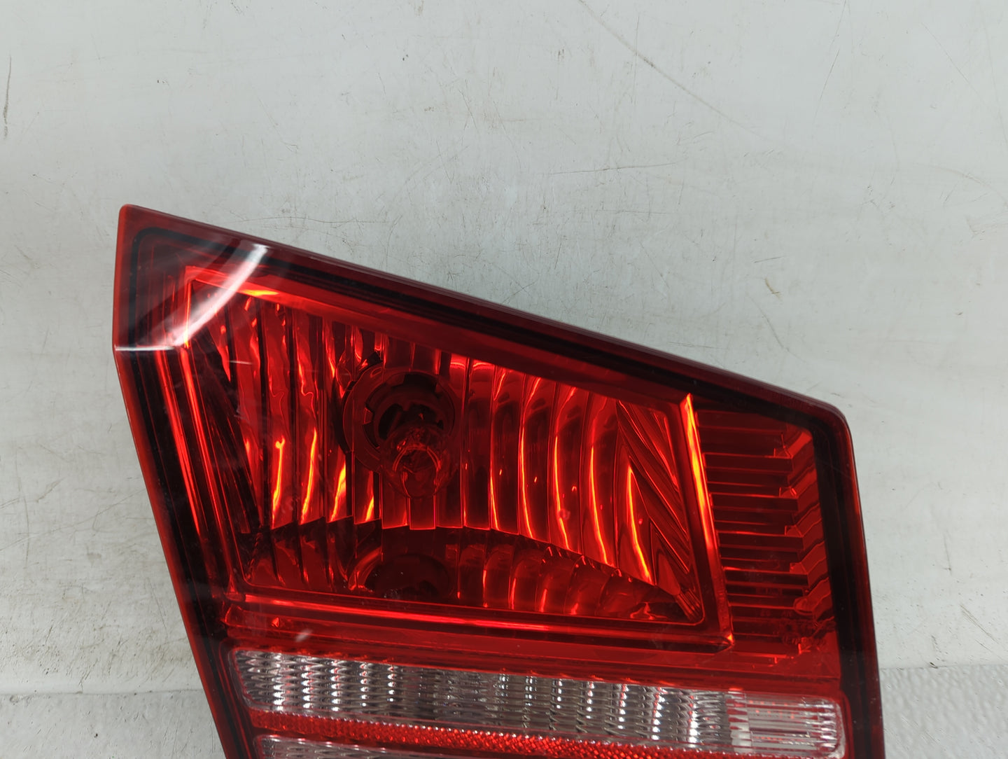 2018 Dodge Journey Tail Light Assembly Driver Left OEM P/N:04806369AF Fits OEM Used Auto Parts - Oemusedautoparts1.com