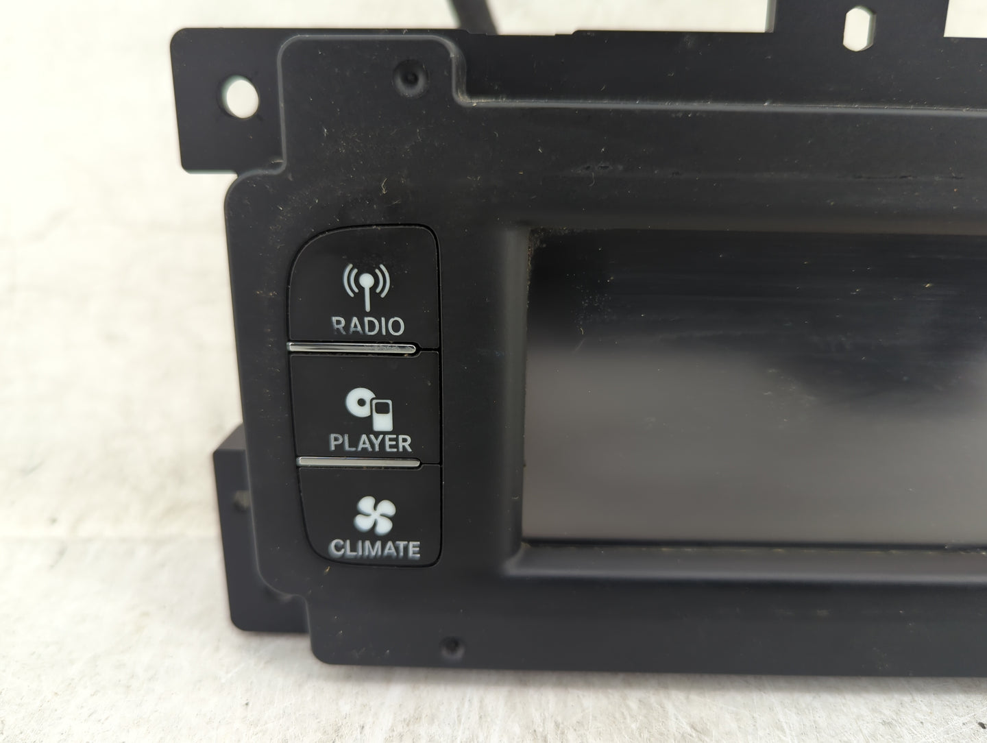 2018 Dodge Journey Information Display Screen - Oemusedautoparts1.com