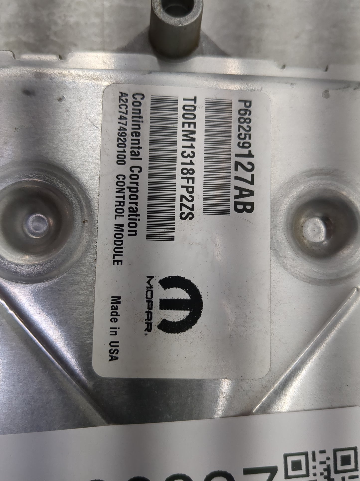 2016-2020 Dodge Journey PCM Engine Control Computer ECU ECM PCU OEM P/N:P68259127AB T00EM1318FP2ZS Fits OEM Used Auto Parts 
