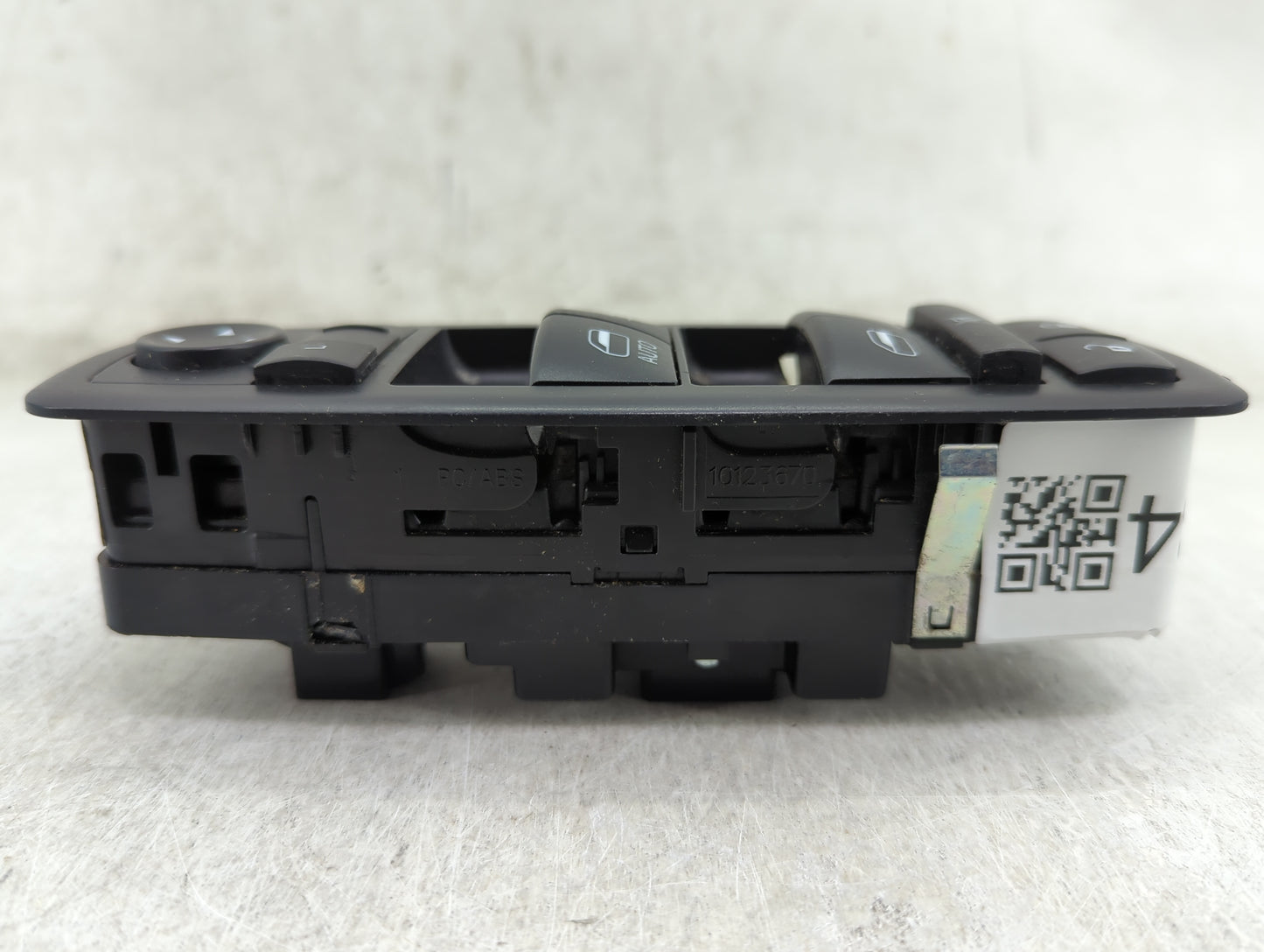 2011-2019 Dodge Journey Master Power Window Switch Replacement Driver Side Left P/N:68307001AC Fits OEM Used Auto Parts - Oe