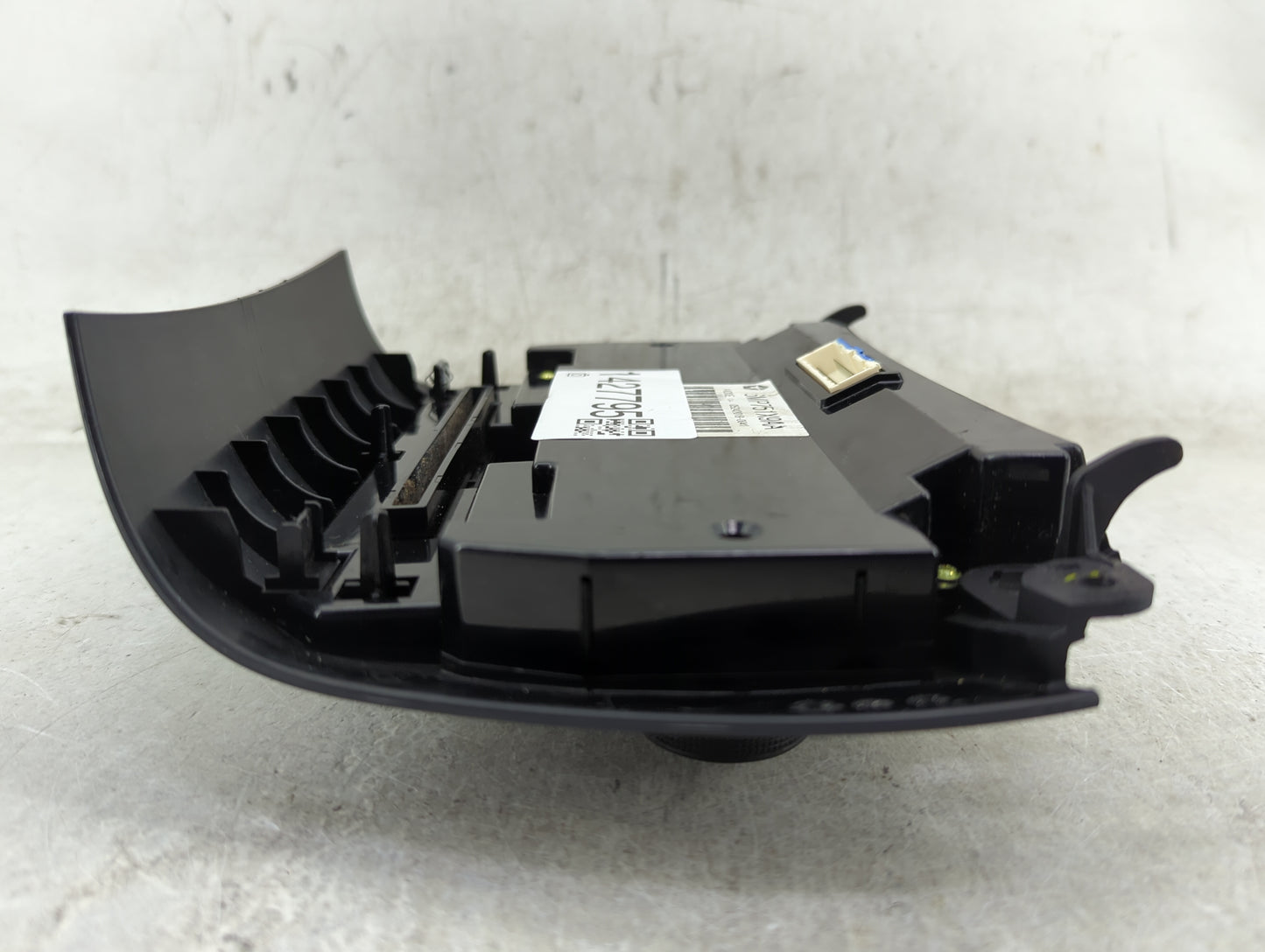 2018-2020 Dodge Journey Climate Control Module Temperature AC/Heater Replacement P/N:6MP751X9AA Fits Fits 2018 2019 2020 OEM