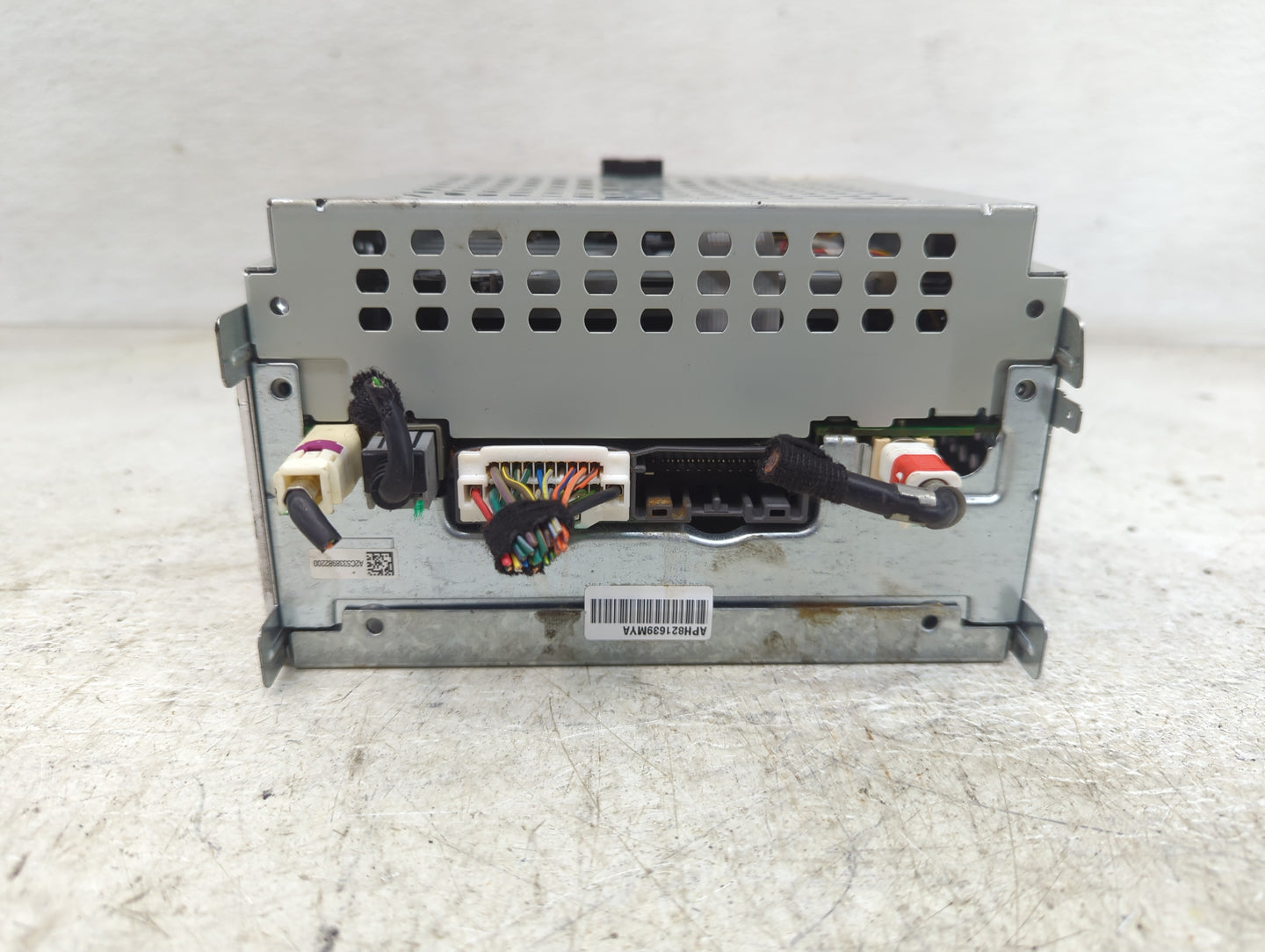 2018-2020 Dodge Journey Radio AM FM Cd Player Receiver Replacement P/N:P68209666AF APH8216398MYA Fits Fits 2018 2019 2020 OE