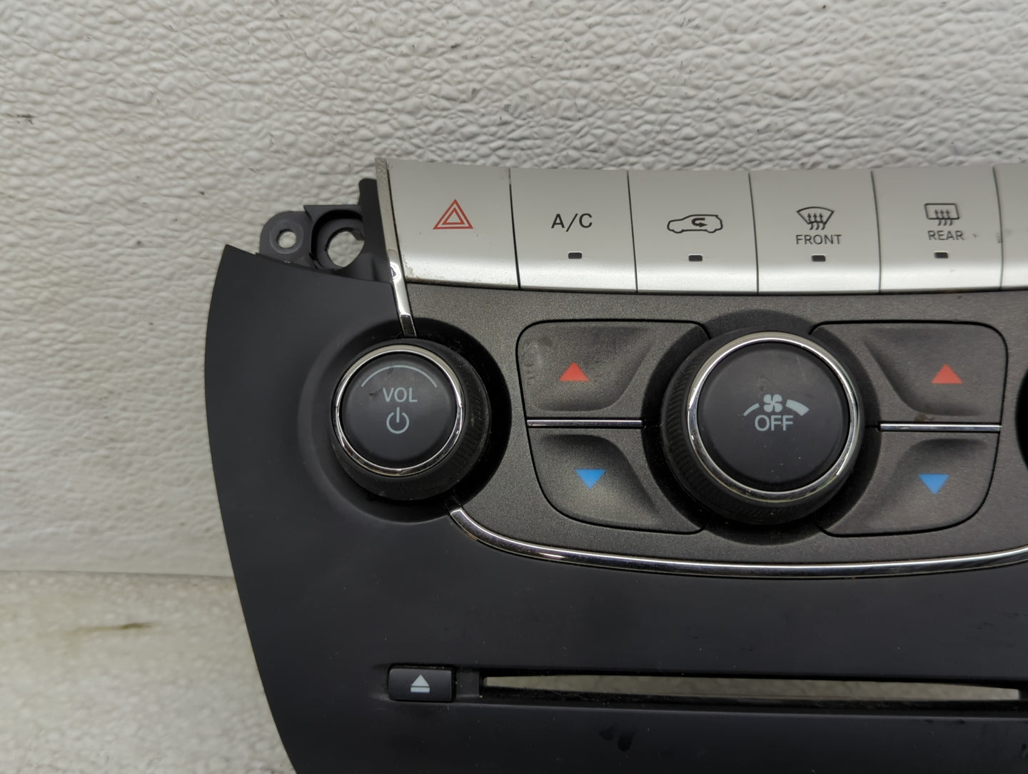 2018-2020 Dodge Journey Climate Control Module Temperature AC/Heater Replacement P/N:6MP751X9AA Fits Fits 2018 2019 2020 OEM
