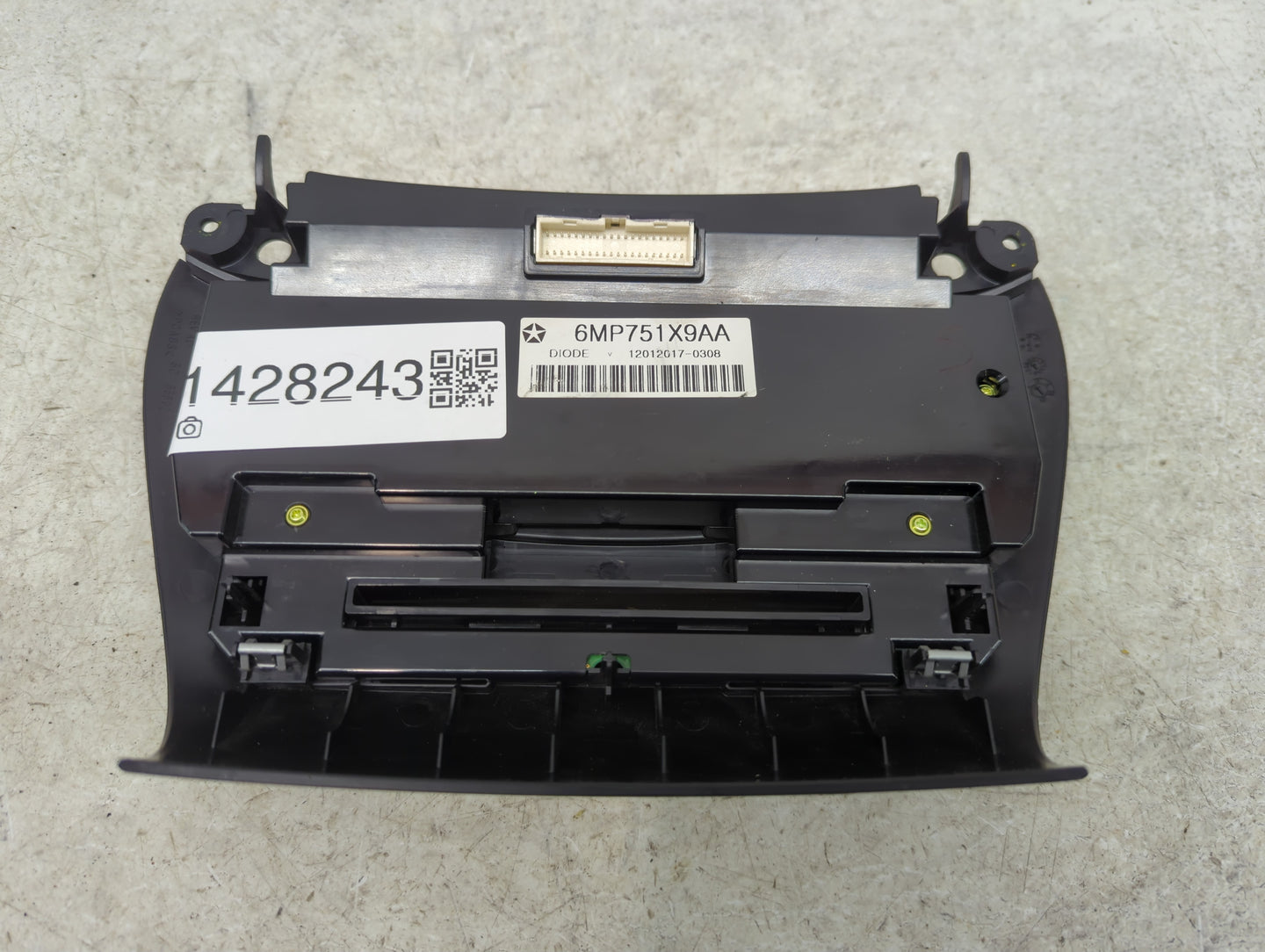 2018-2020 Dodge Journey Climate Control Module Temperature AC/Heater Replacement P/N:6MP751X9AA Fits Fits 2018 2019 2020 OEM