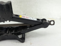 2018 Dodge Journey Spare Scissor Car Jack - Oemusedautoparts1.com