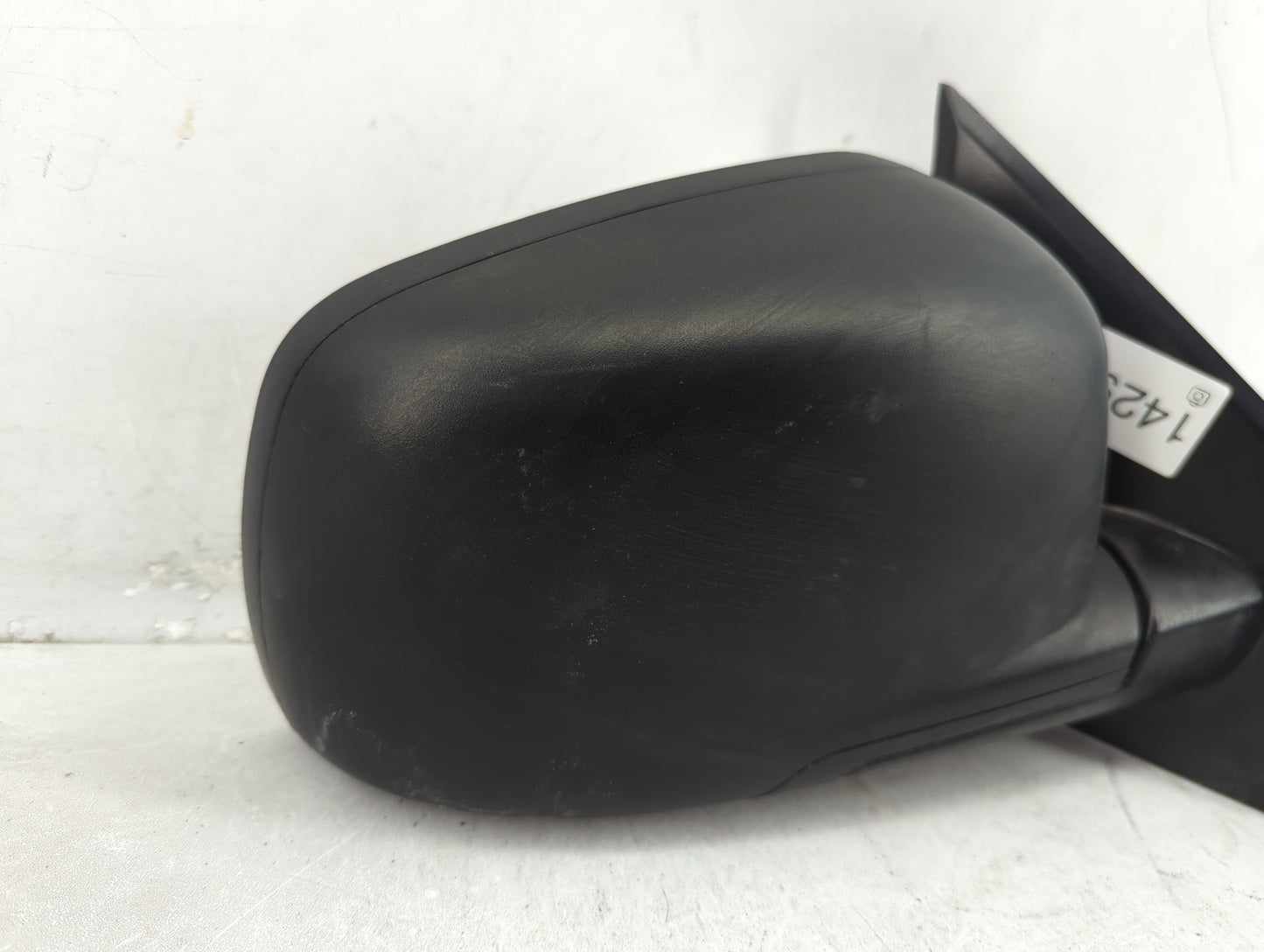 2018 Dodge Journey Passenger Side View Mirror - Right Door Mirror OEM Used - Oemusedautoparts1.com