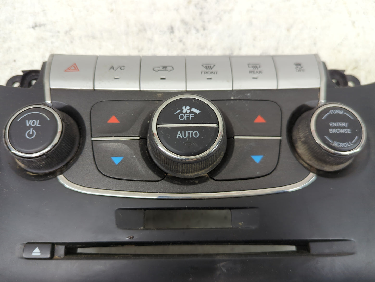 2018 Dodge Journey Climate Control Module Temperature AC/Heater Replacement P/N:6MP771X9AA Fits OEM Used Auto Parts - Oemuse