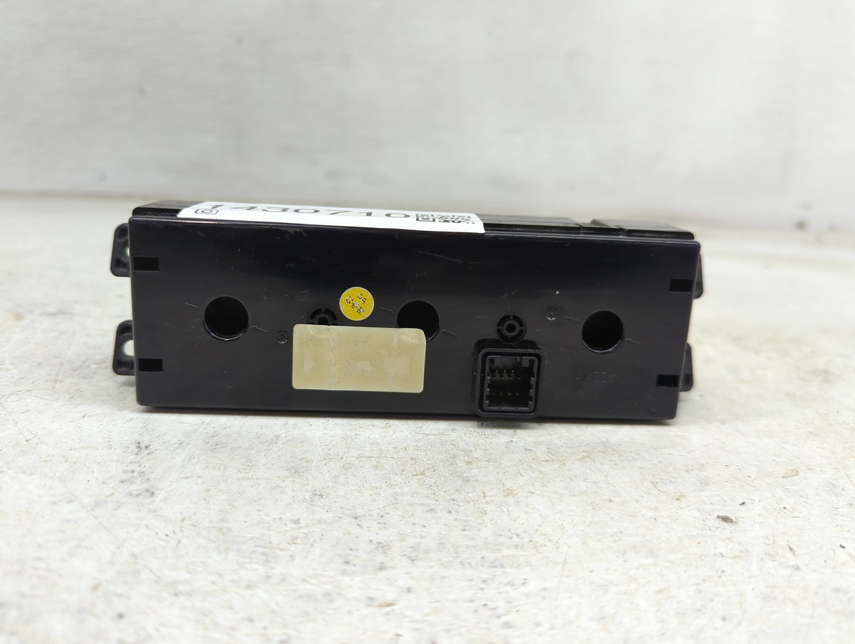 2018 Dodge Journey Climate Control Module Temperature AC/Heater Replacement Fits Fits 1999 2000 OEM Used Auto Parts - Oemuse