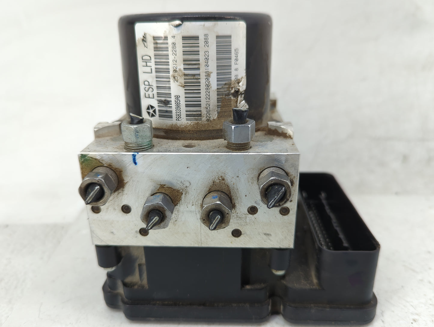 2018 Dodge Journey ABS Pump Control Module Replacement P/N:P68339085AB Fits OEM Used Auto Parts - Oemusedautoparts1.com