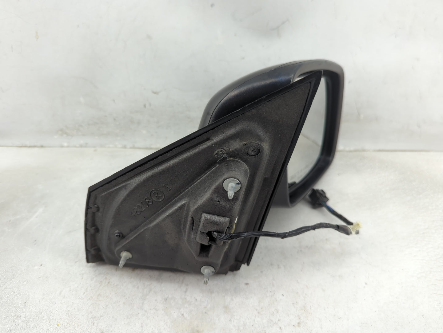 2018 Dodge Journey Passenger Side View Mirror - Right Door Mirror OEM Used - Oemusedautoparts1.com