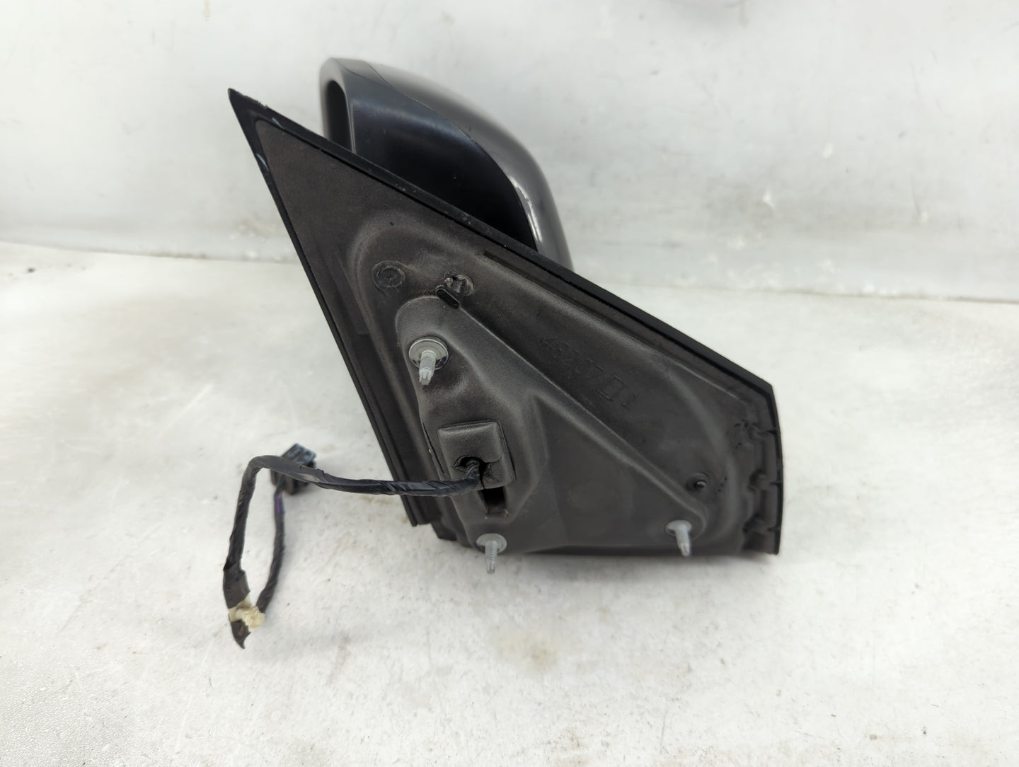 2018 Dodge Journey Driver Side View Mirror - Left Door Mirror OEM Used - Oemusedautoparts1.com