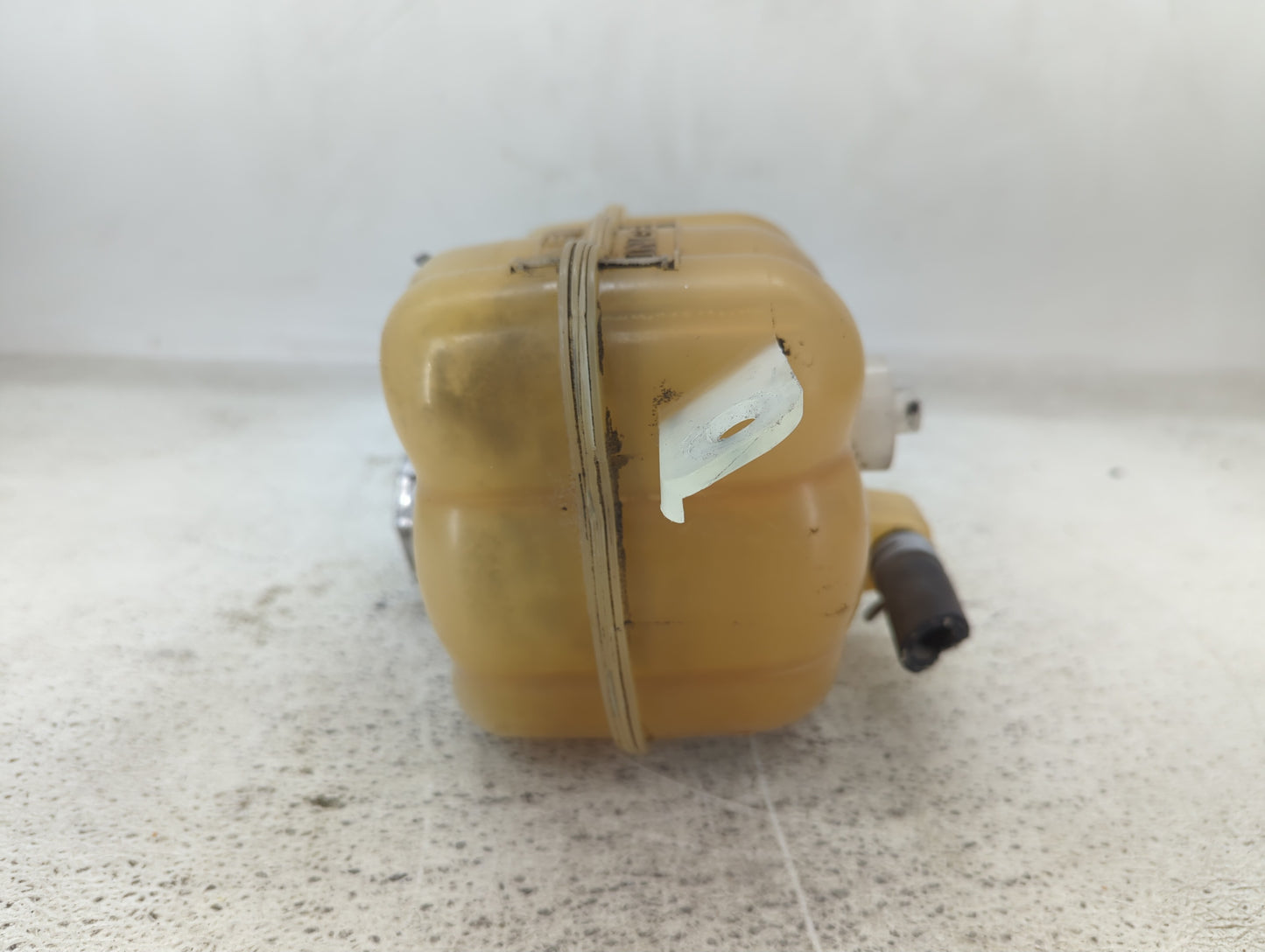 2009-2019 Dodge Journey Radiator Coolant Overflow Expansion Tank Bottle 1432155 - Oemusedautoparts1.com