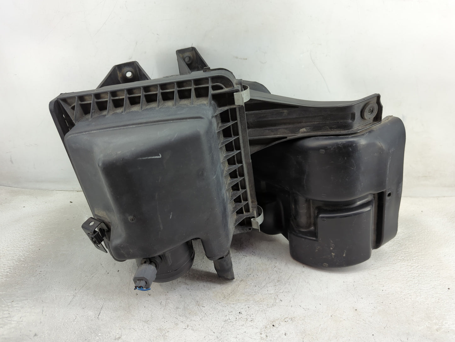 2009-2020 Dodge Journey Air Cleaner Intake-duct Hose Tube - Oemusedautoparts1.com