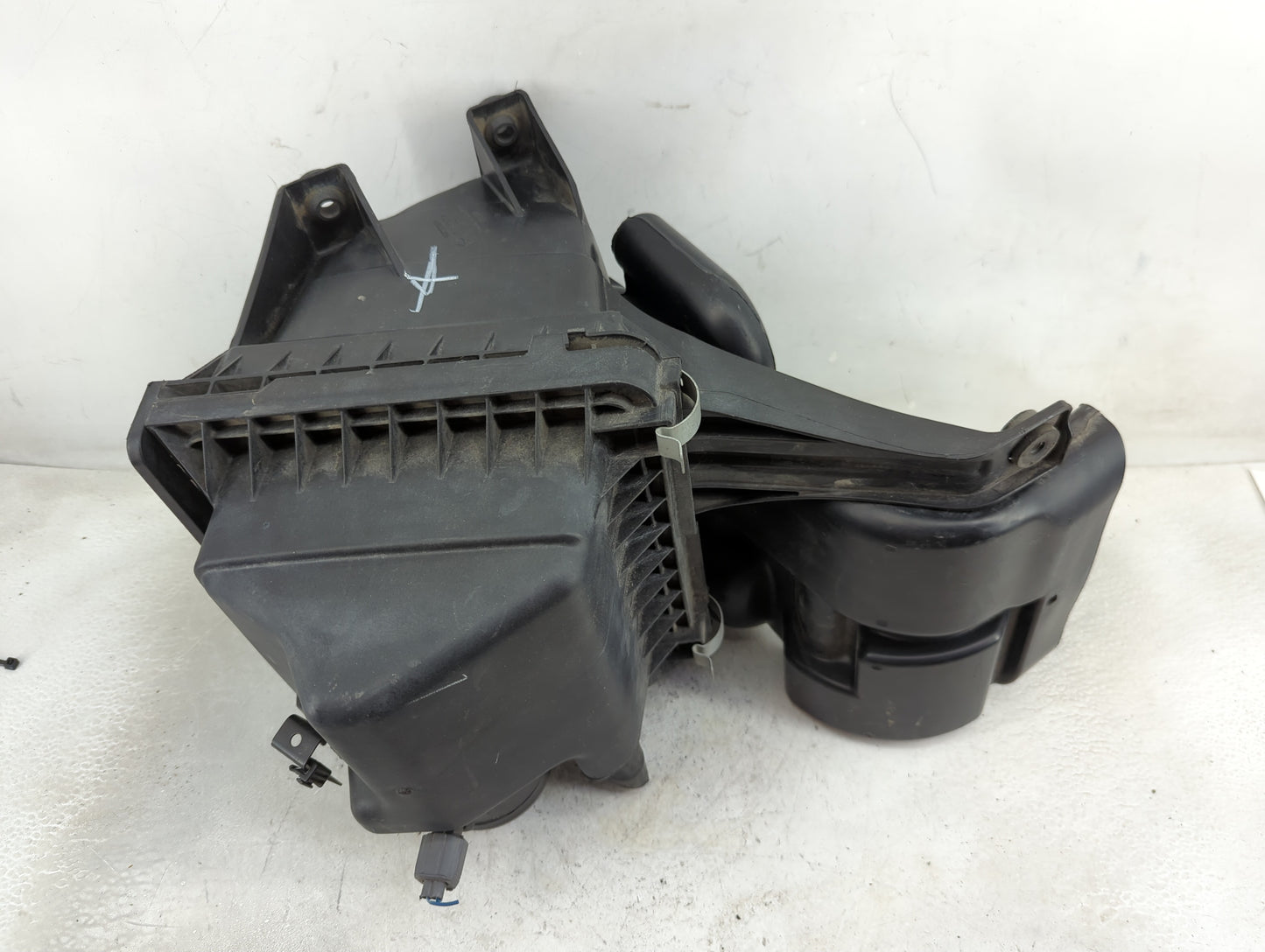 2009-2020 Dodge Journey Air Cleaner Intake-duct Hose Tube - Oemusedautoparts1.com