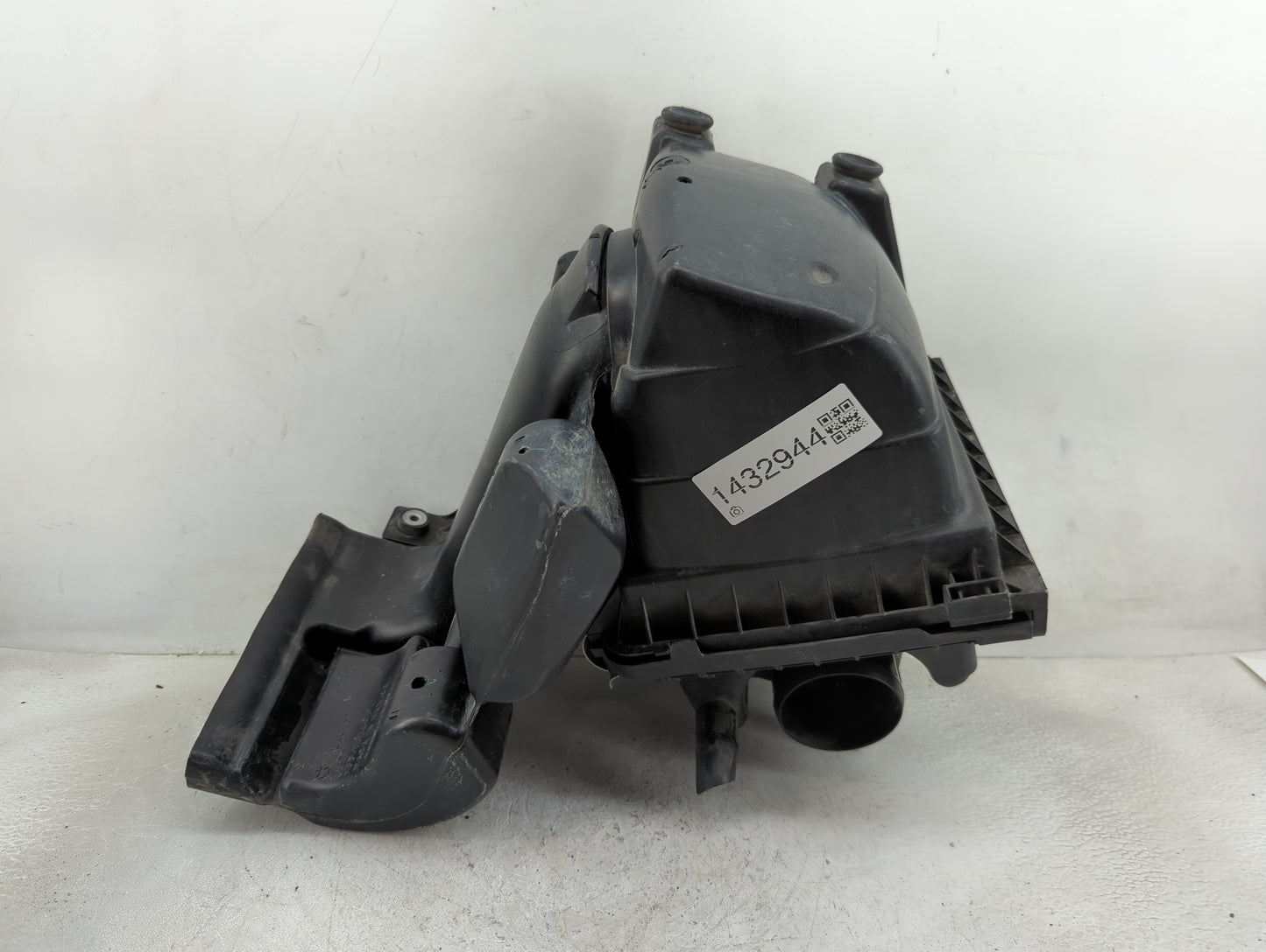 2009-2020 Dodge Journey Air Cleaner Intake-duct Hose Tube - Oemusedautoparts1.com