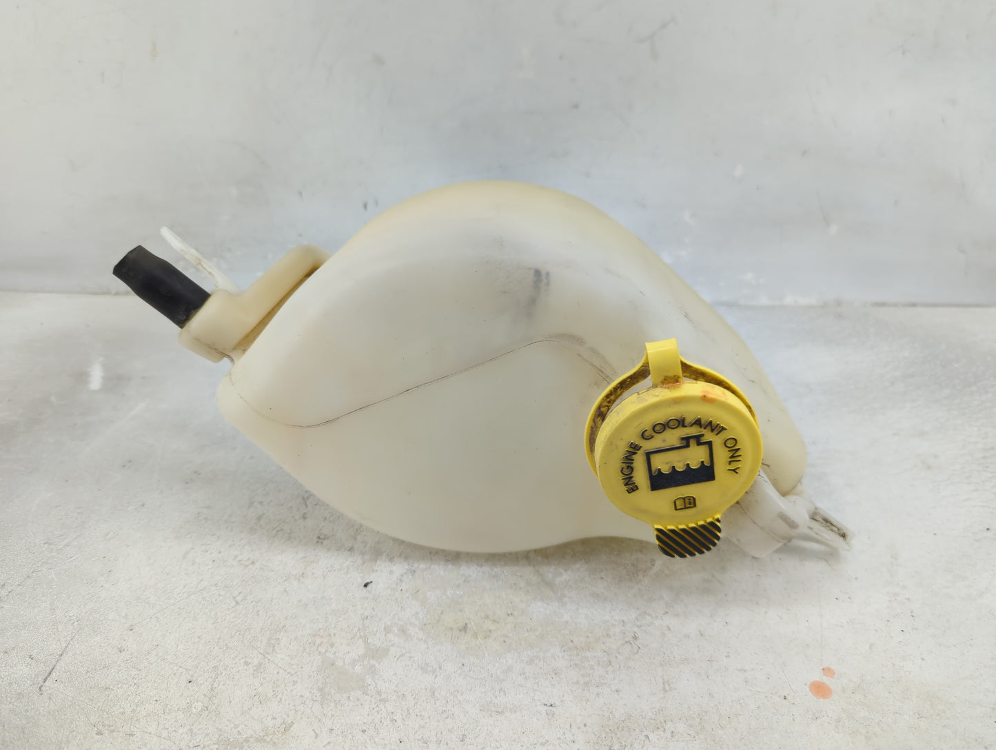 2009-2020 Dodge Journey Radiator Coolant Overflow Expansion Tank Bottle 1433257 - Oemusedautoparts1.com
