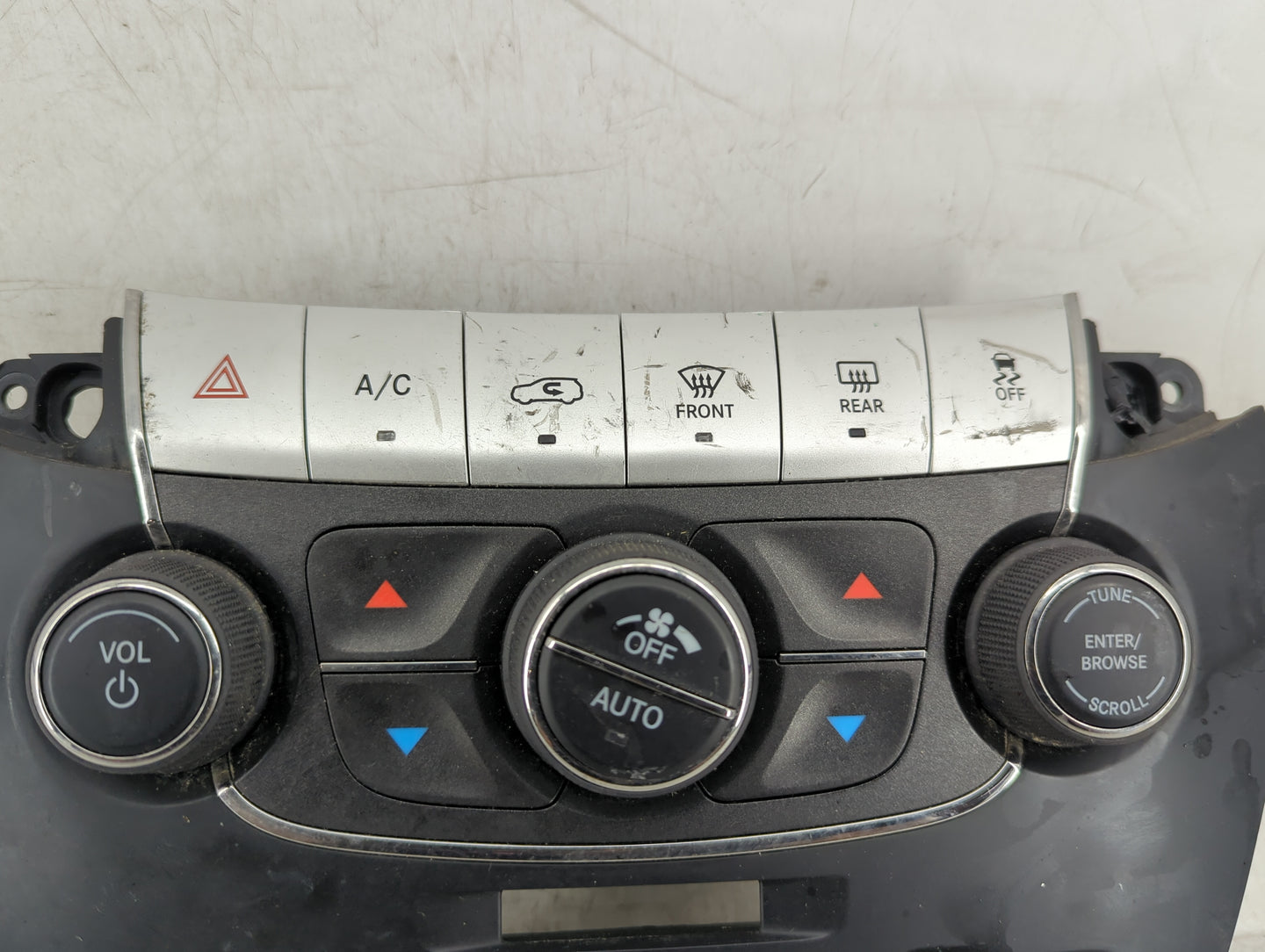 2018-2020 Dodge Journey Climate Control Module Temperature AC/Heater Replacement P/N:6MP771X9AA Fits Fits 2018 2019 2020 OEM